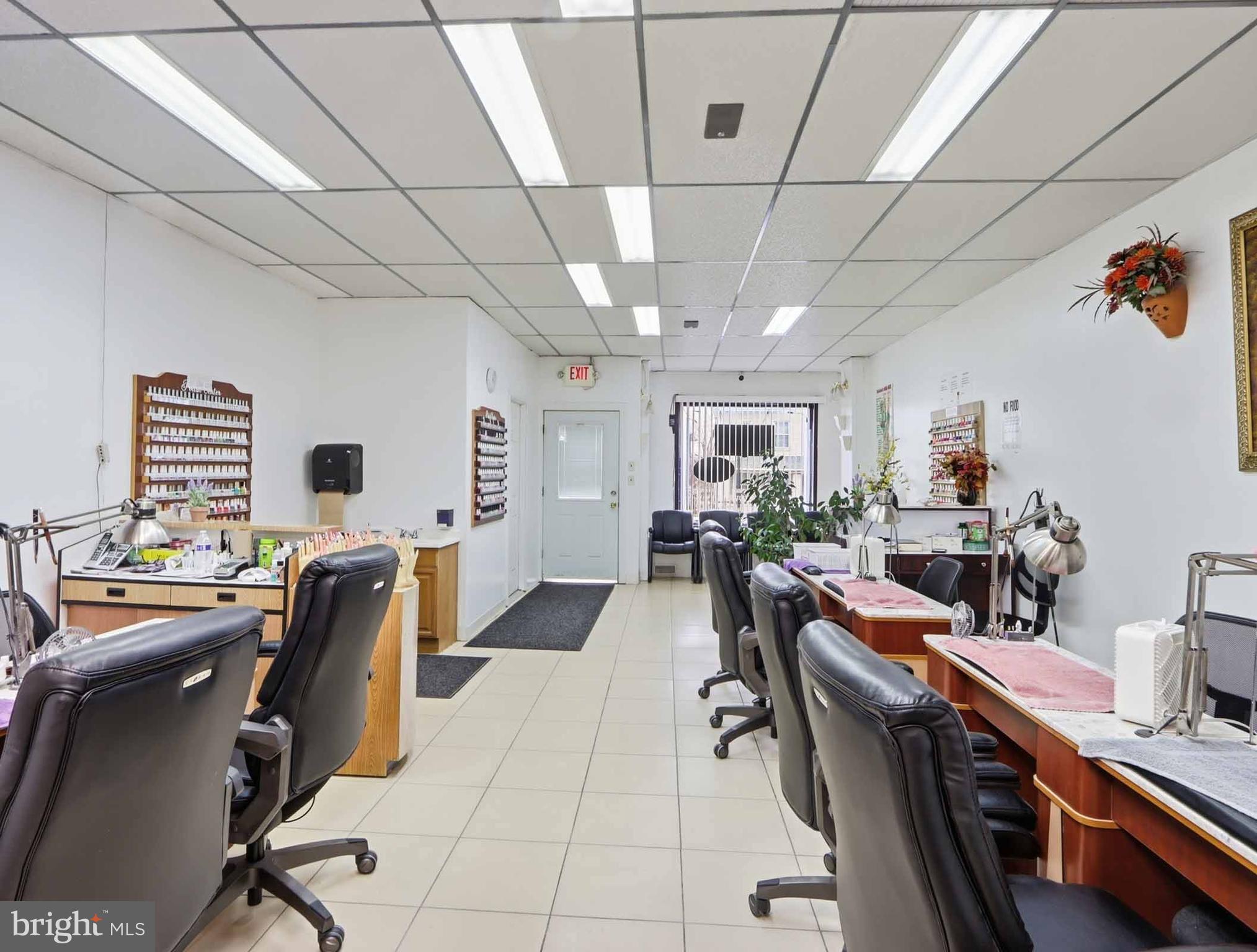 MORRELL PARK - Commercial Sale