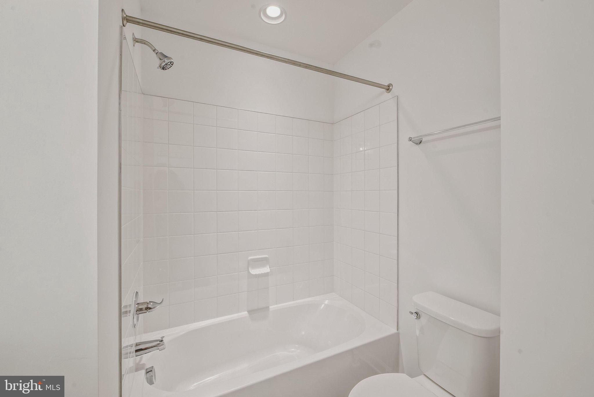 MCCAULEY CROSSING - Residential