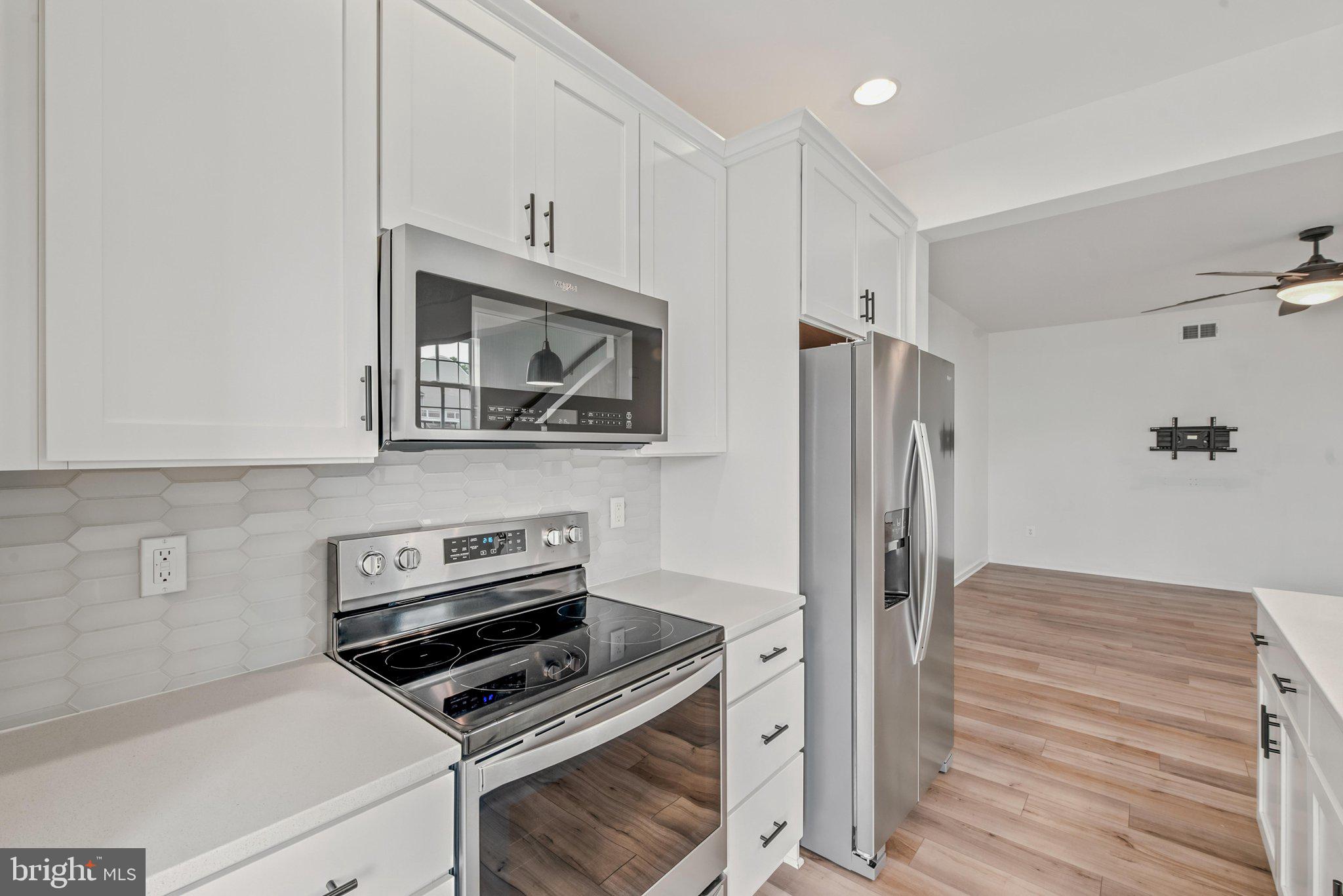MCCAULEY CROSSING - Residential