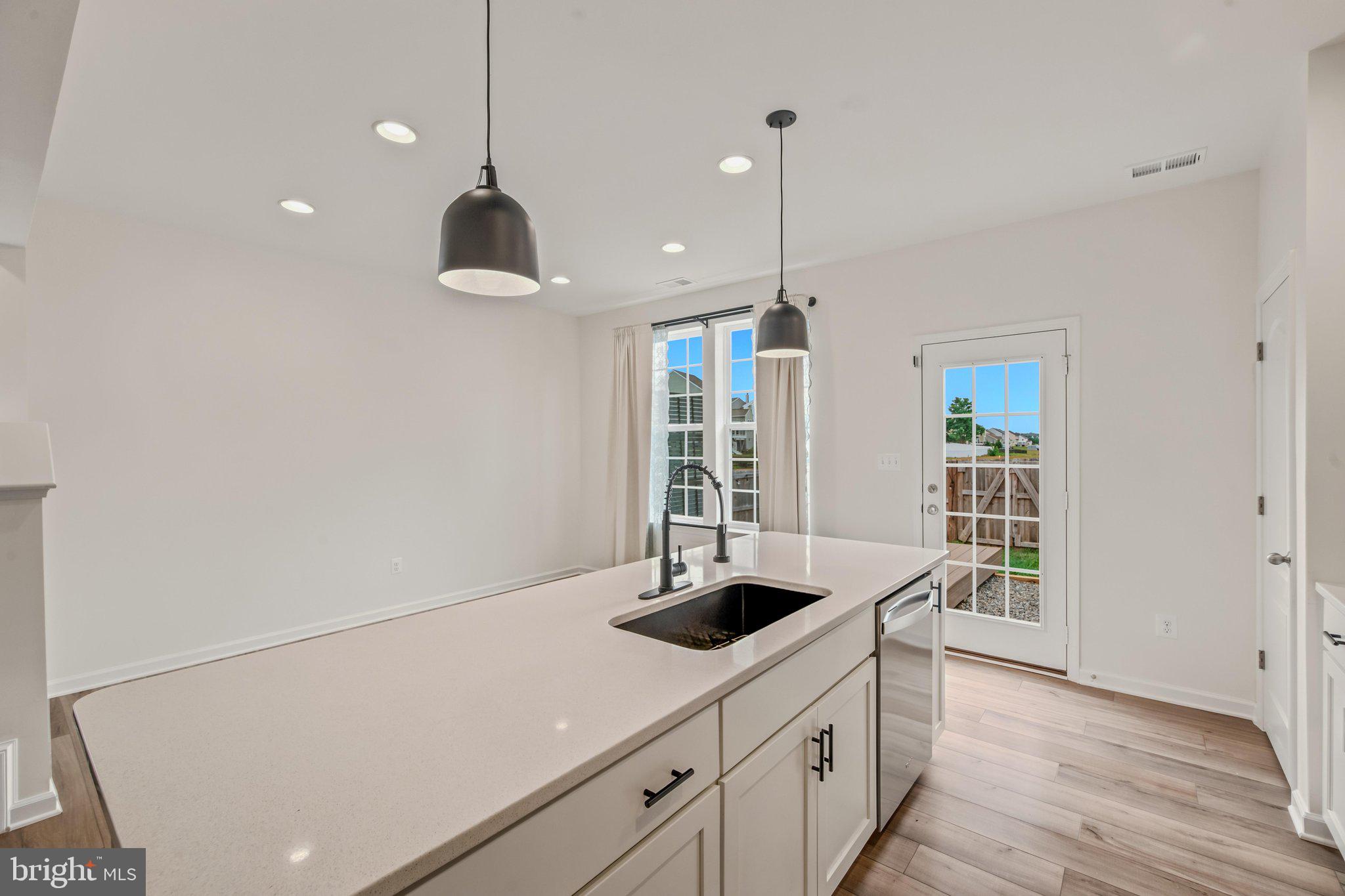 MCCAULEY CROSSING - Residential