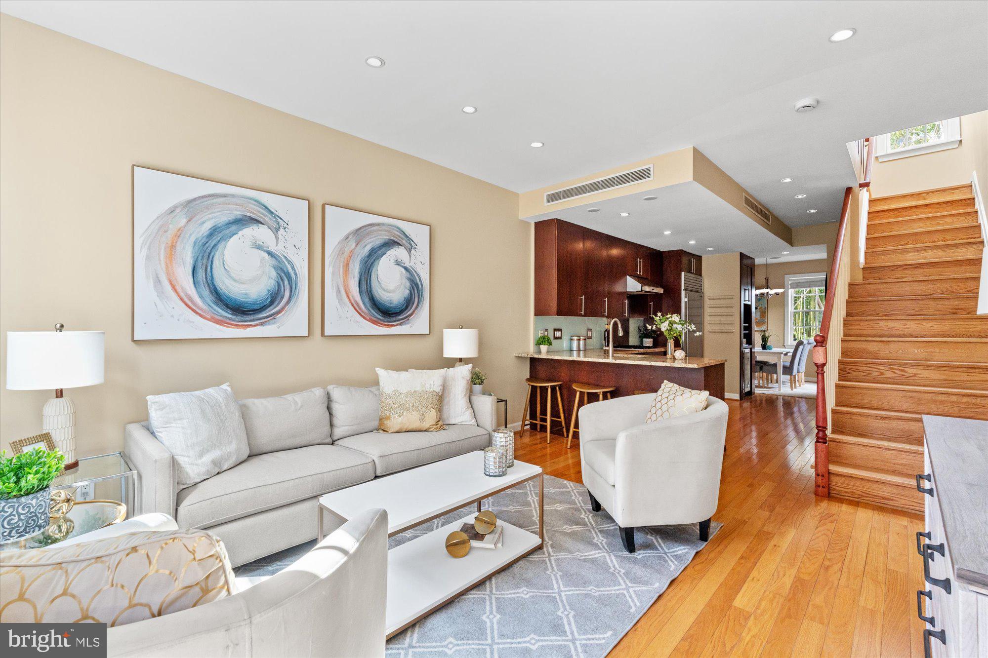 FOGGY BOTTOM - Residential