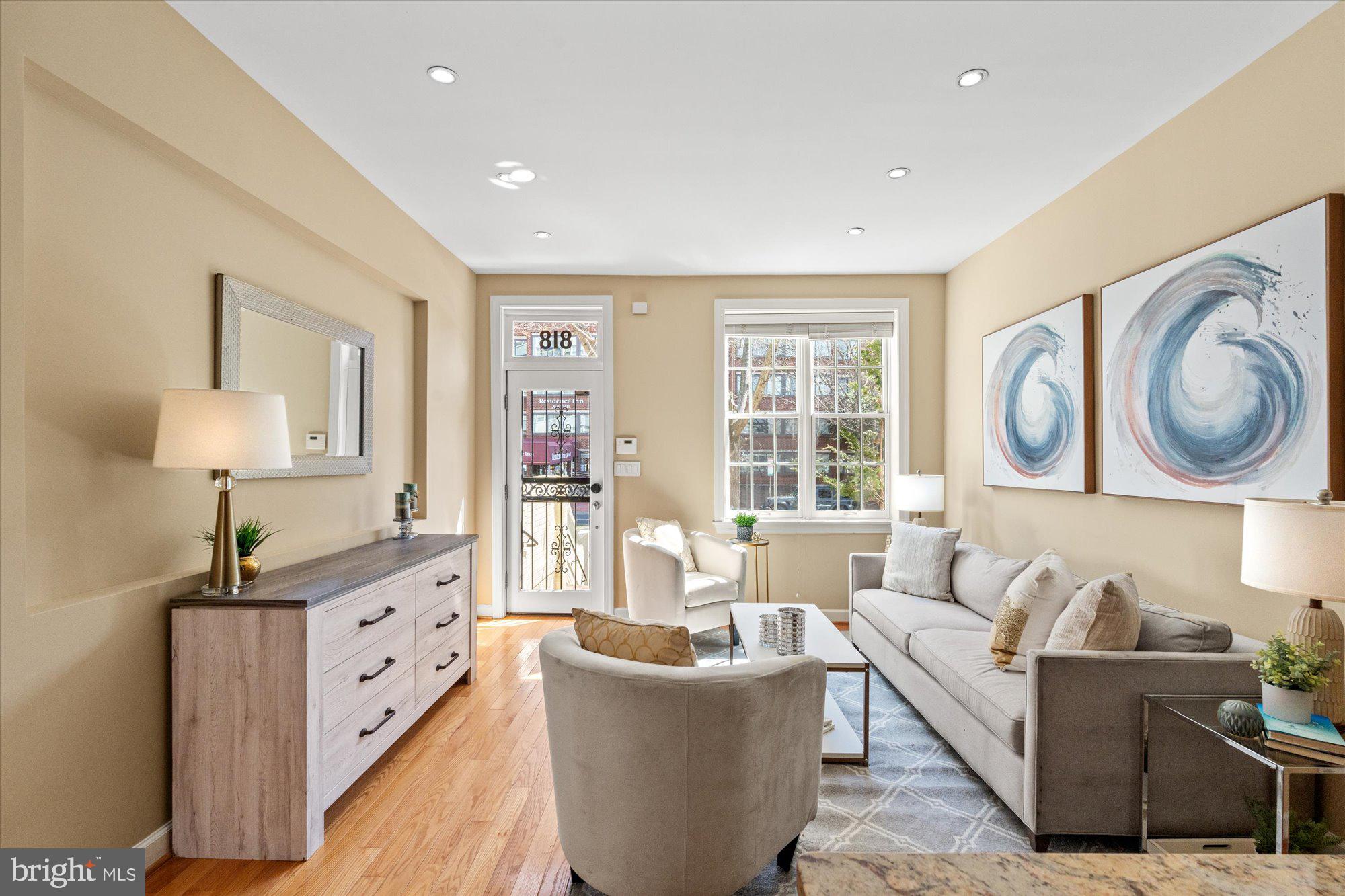 FOGGY BOTTOM - Residential