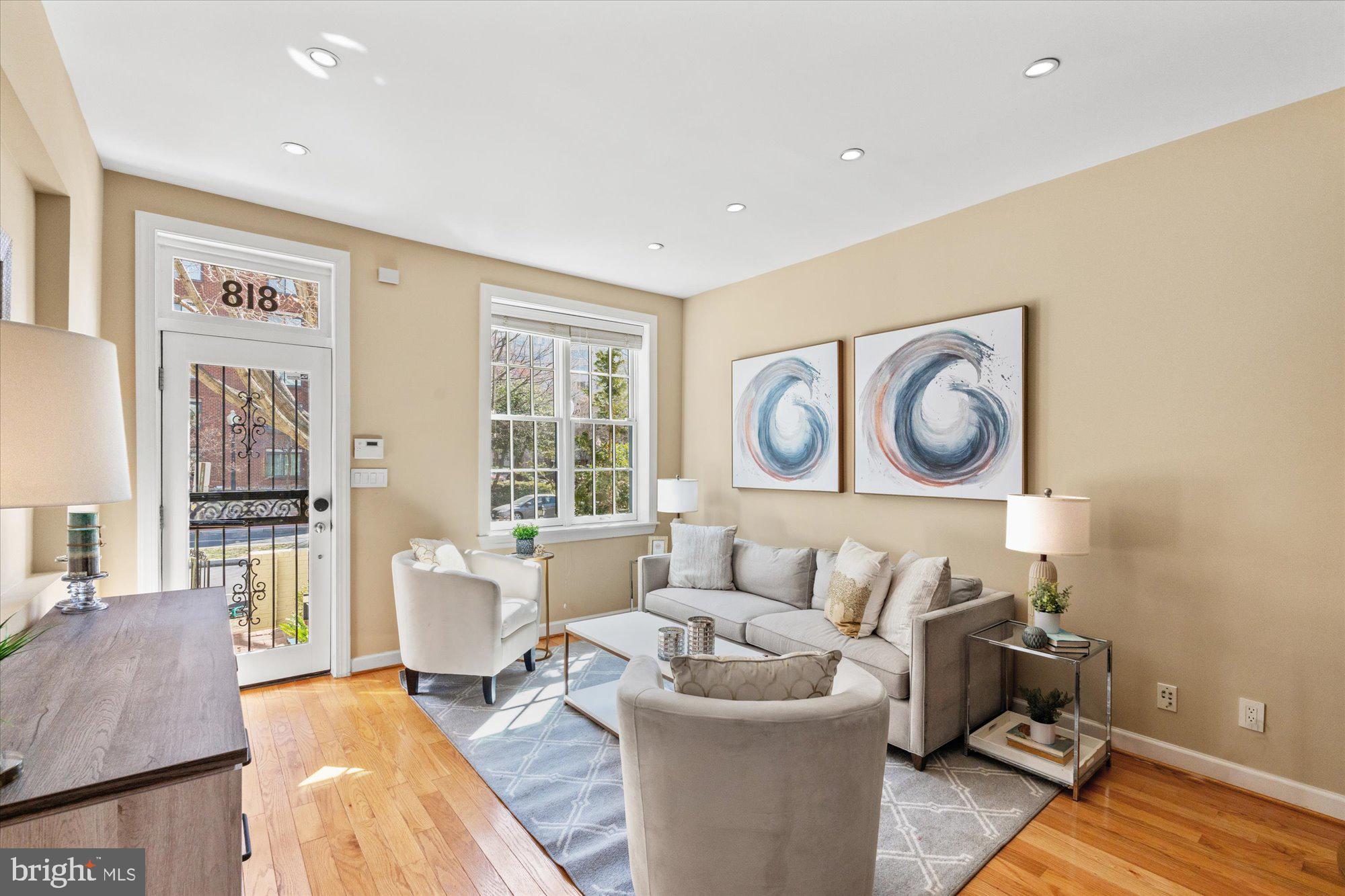 FOGGY BOTTOM - Residential