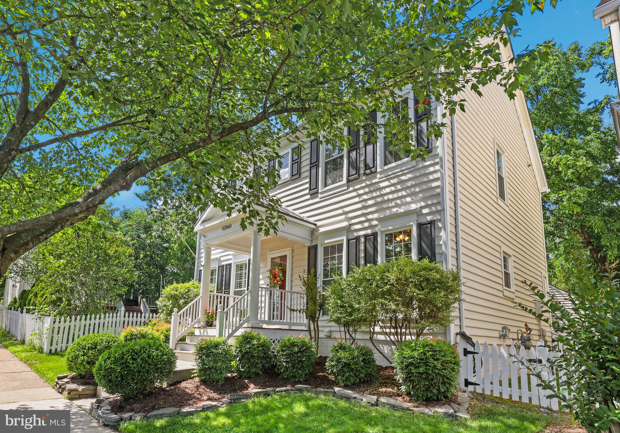 BELMONT GREENE - Residential