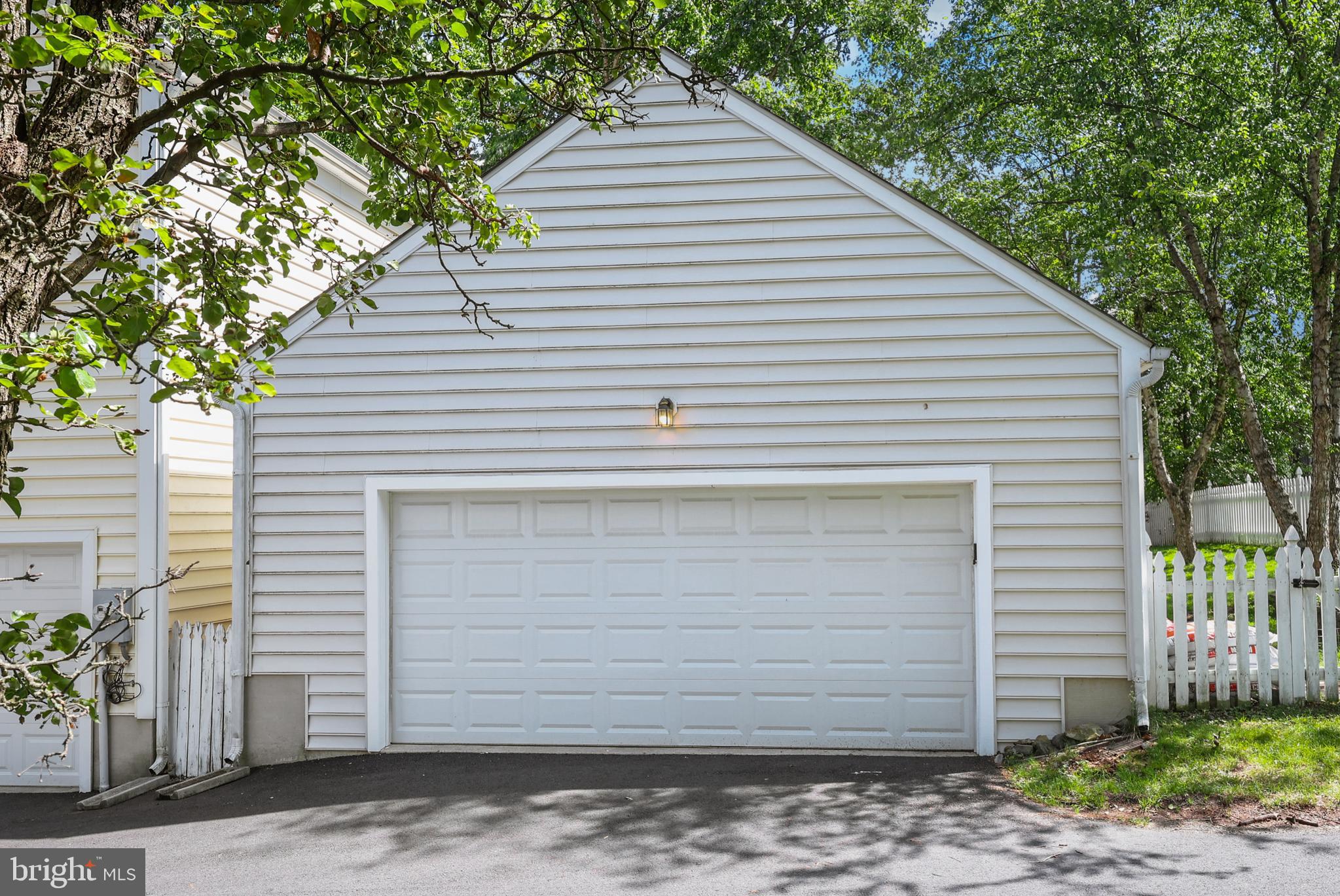 BELMONT GREENE - Residential