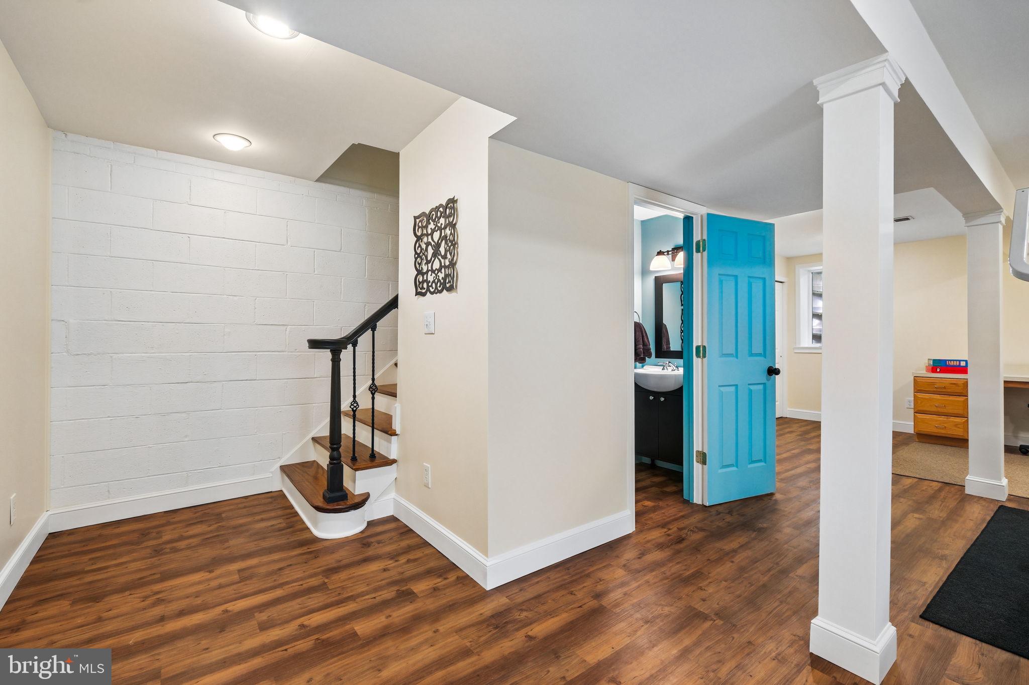 FALLS ORCHARD - Residential