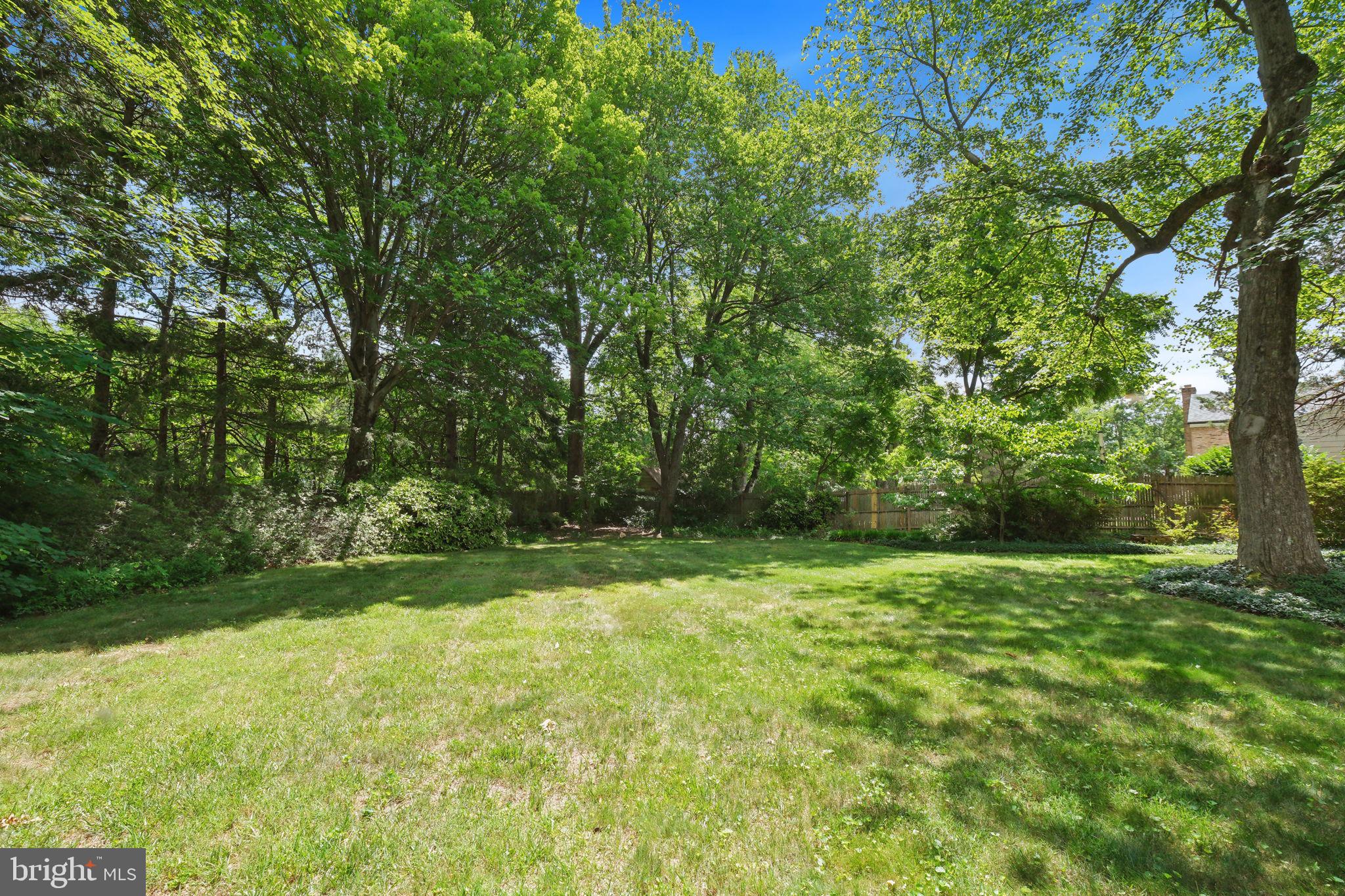 FALLS ORCHARD - Residential