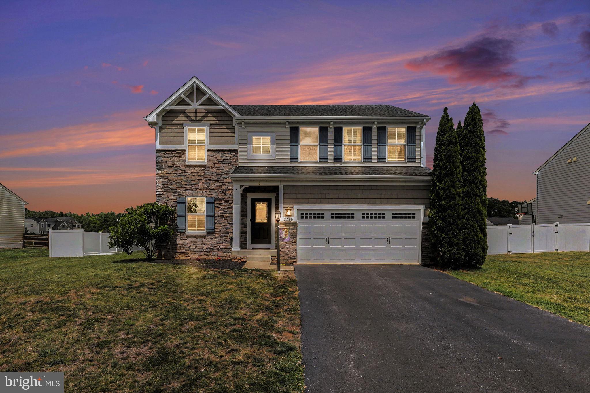PELHAM'S EAST - Residential
