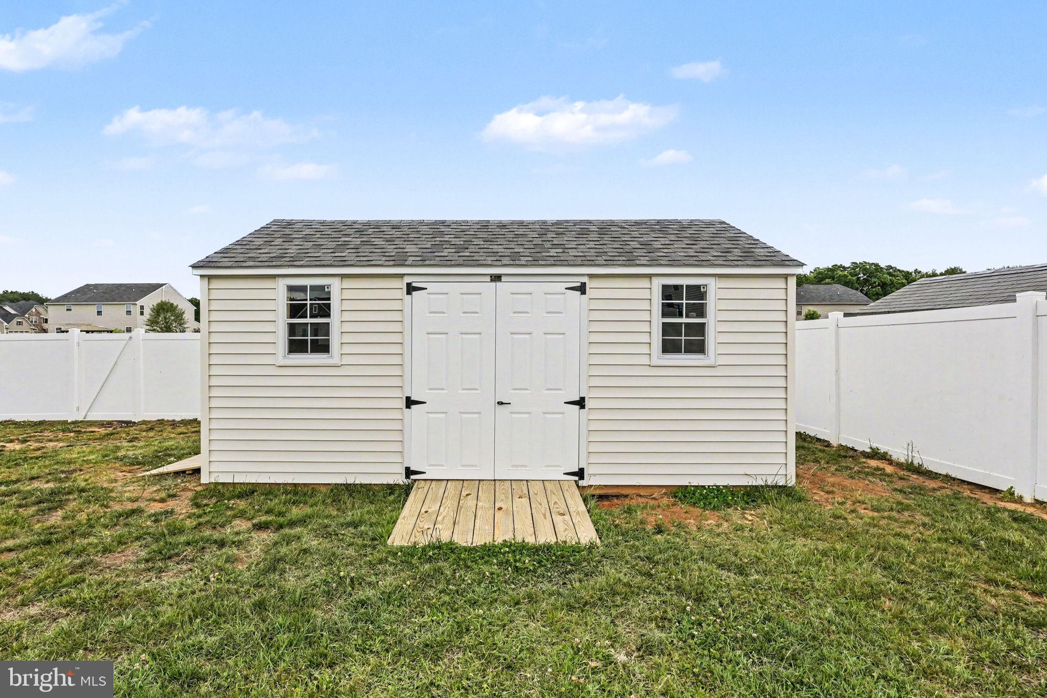PELHAM'S EAST - Residential