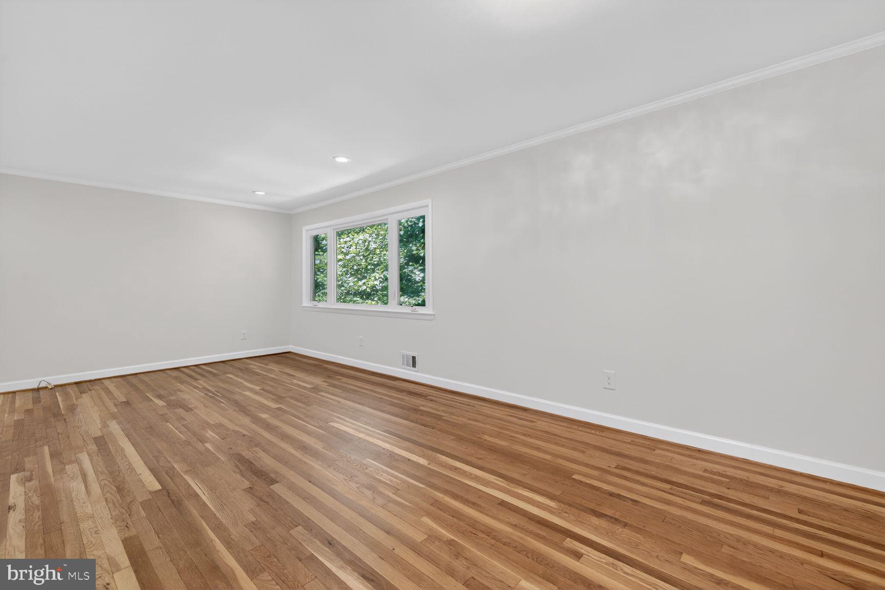 FOXHALL - Residential