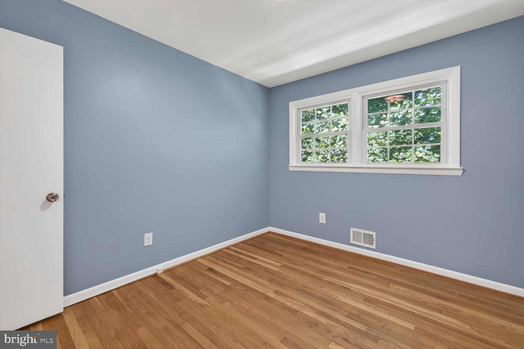 FOXHALL - Residential