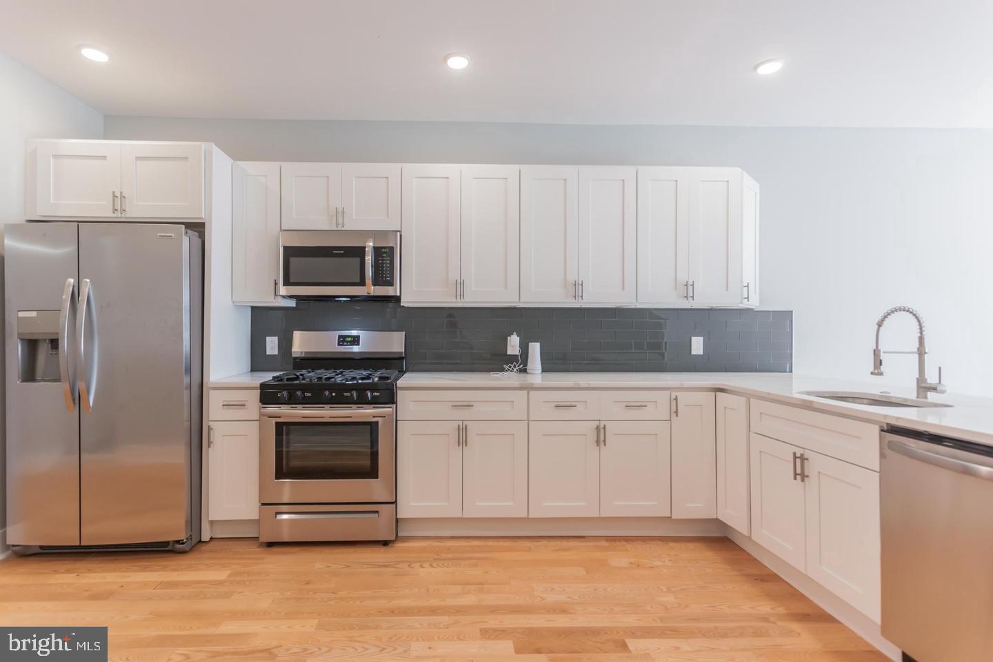 BREWERYTOWN - Residential Lease