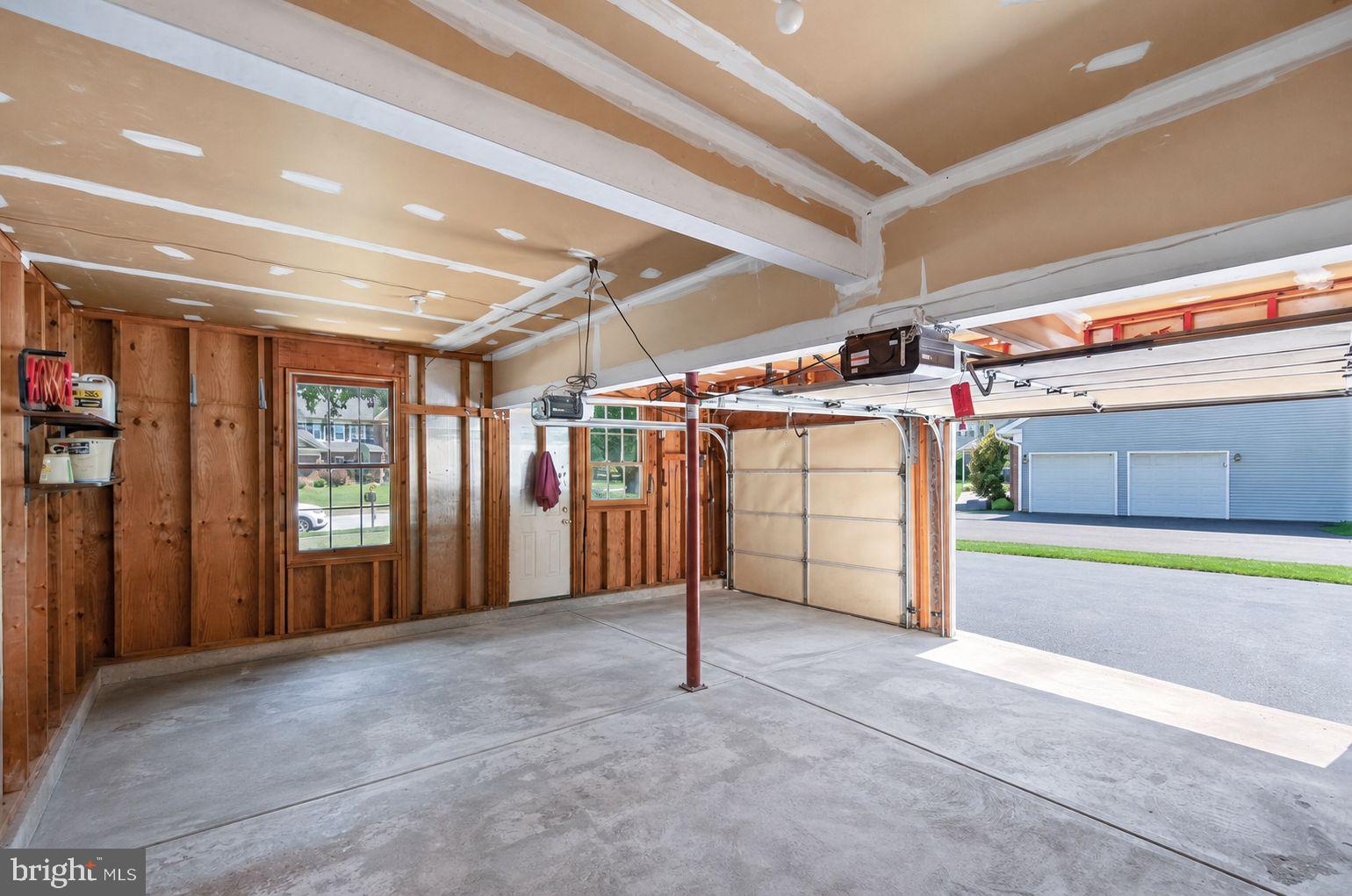 COLLEGEVILLE GLEN - Residential