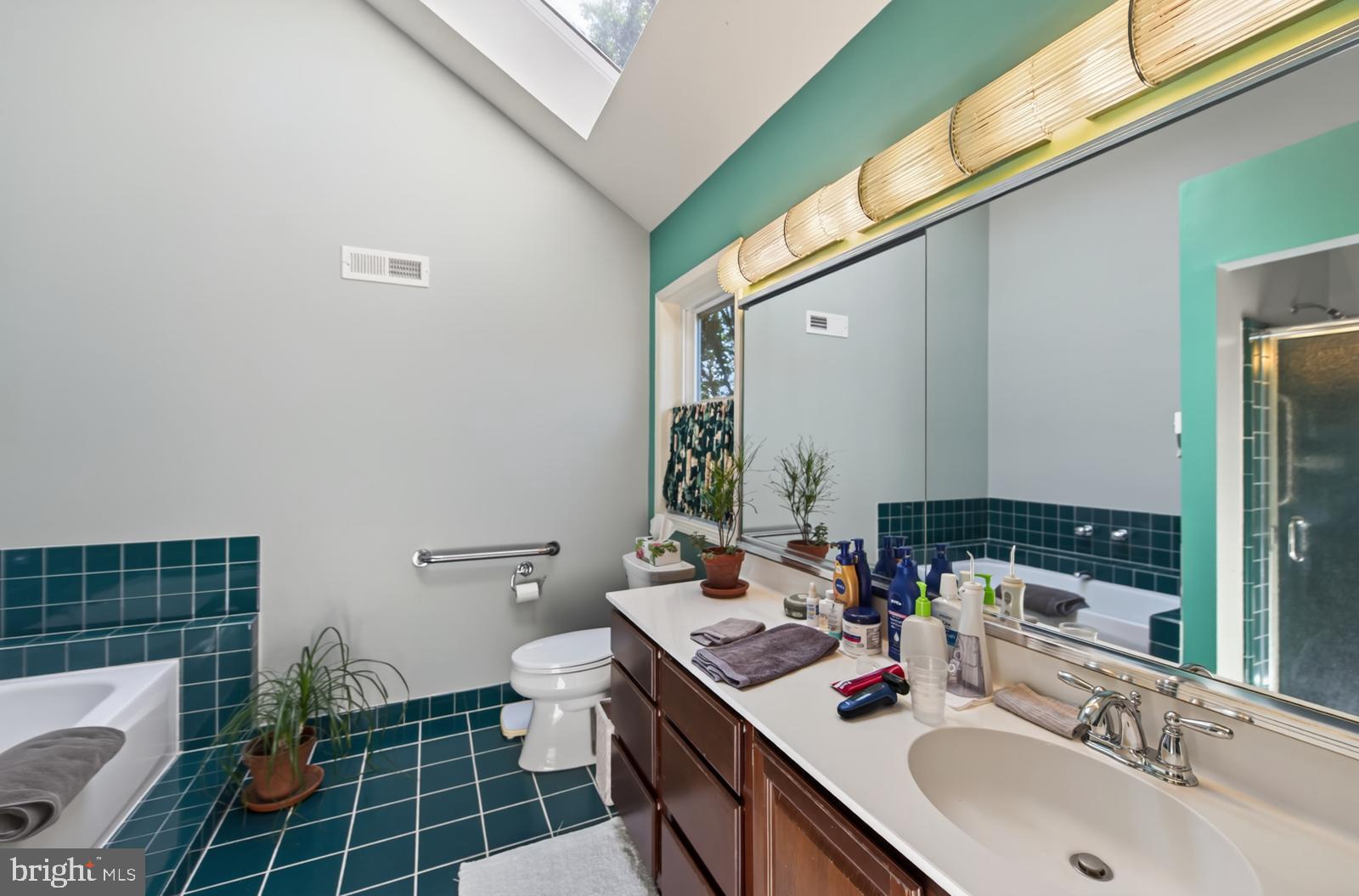 COLLEGEVILLE GLEN - Residential