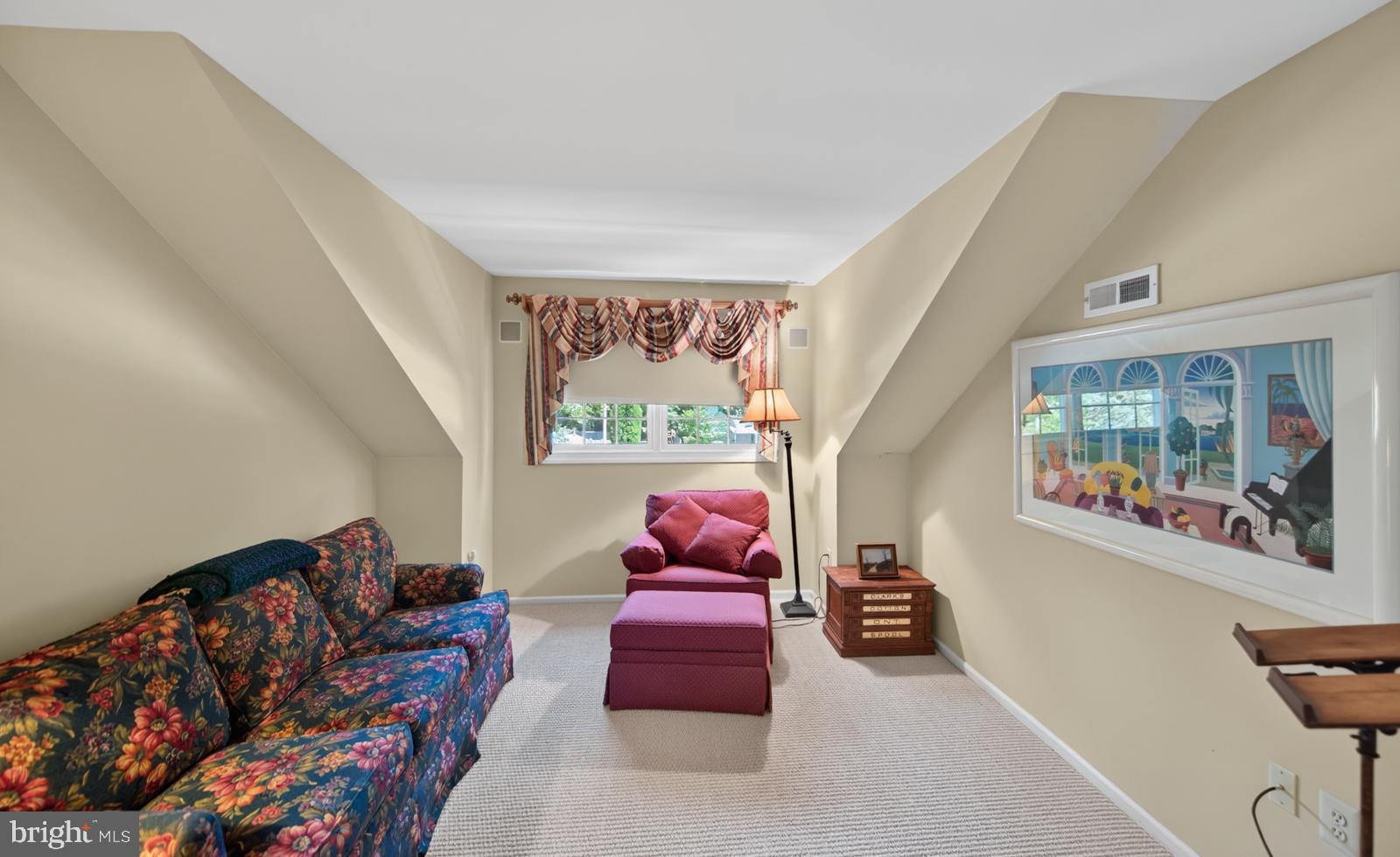 COLLEGEVILLE GLEN - Residential