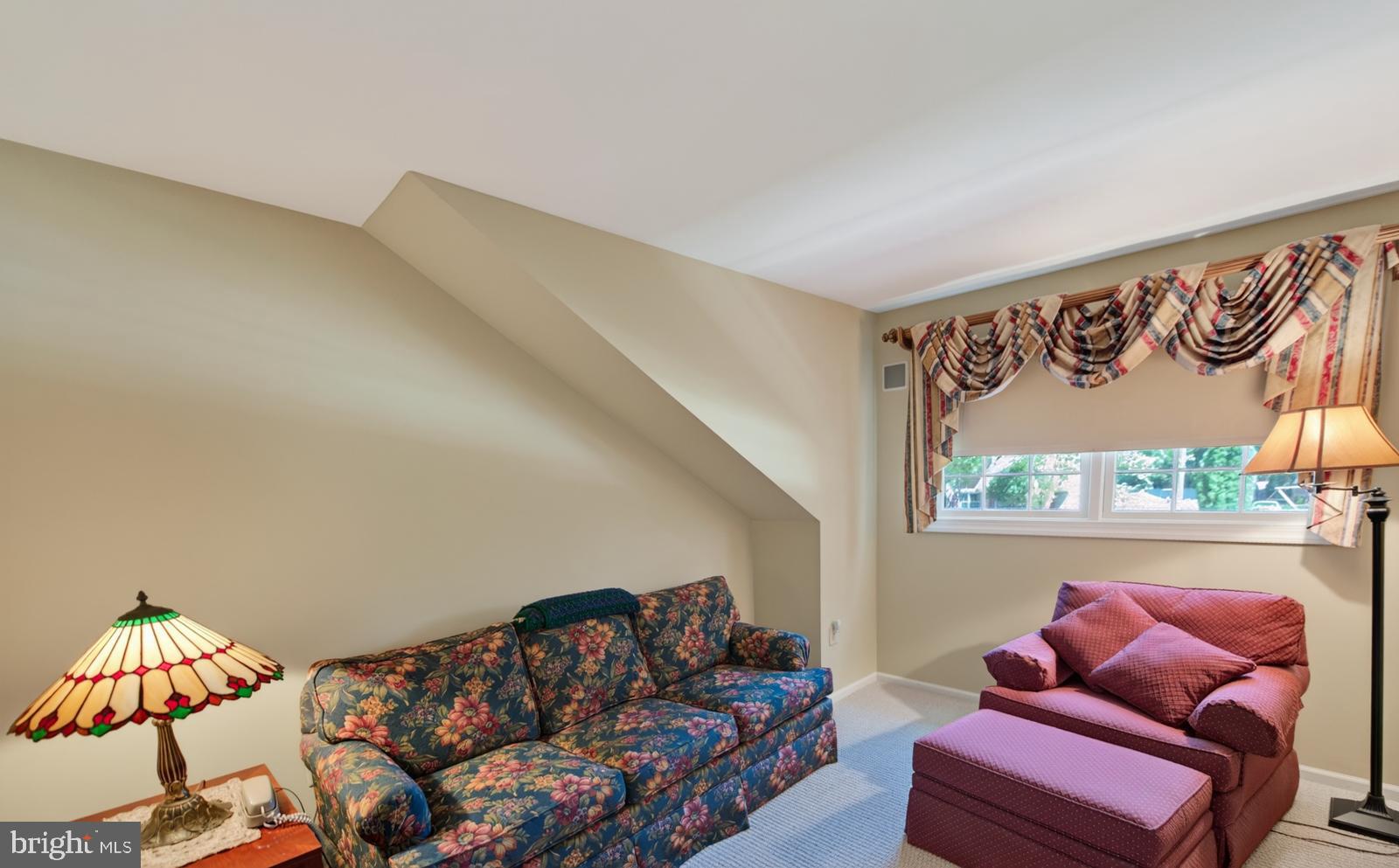 COLLEGEVILLE GLEN - Residential