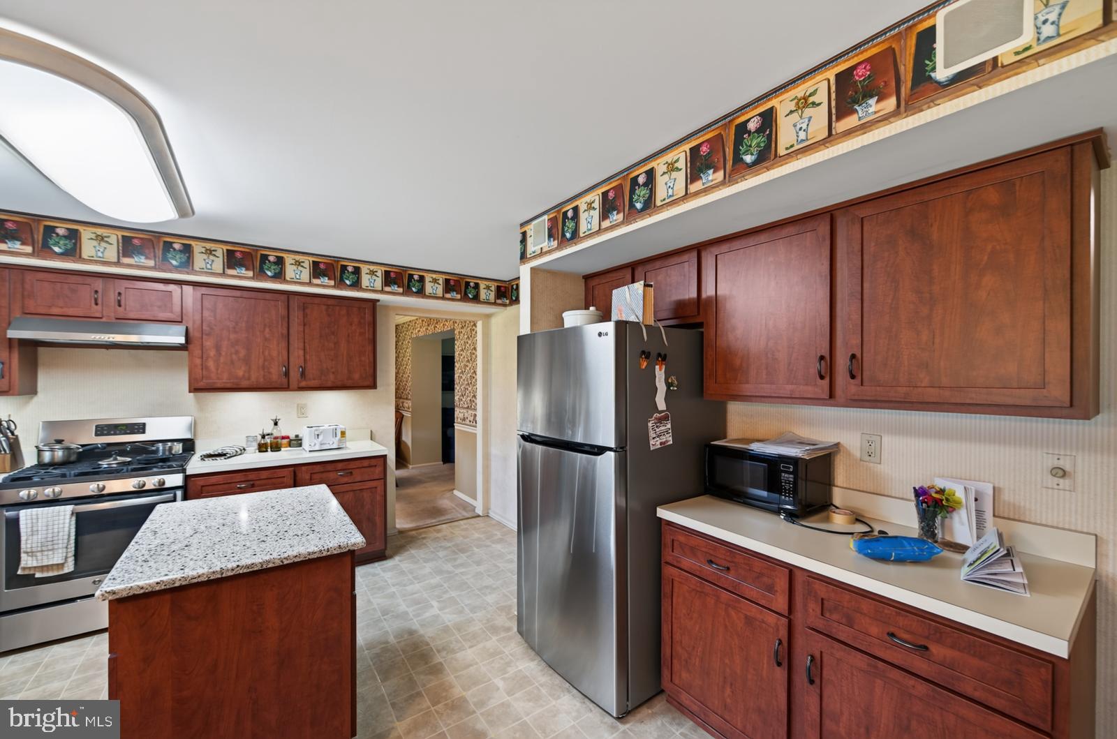 COLLEGEVILLE GLEN - Residential