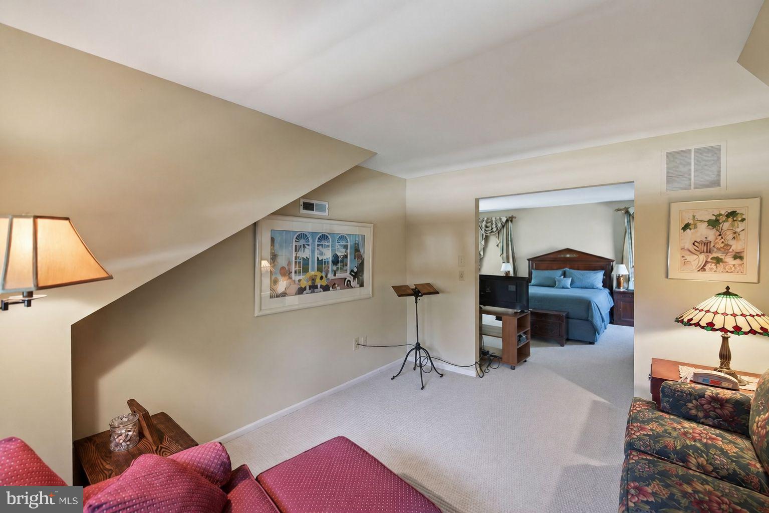 COLLEGEVILLE GLEN - Residential