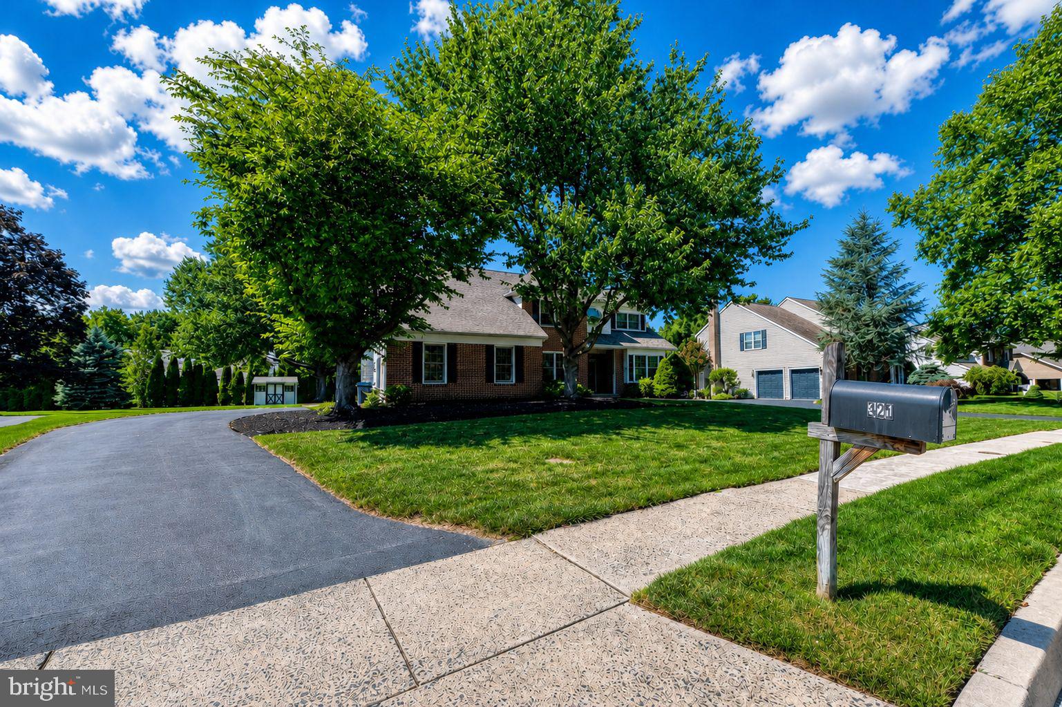 COLLEGEVILLE GLEN - Residential