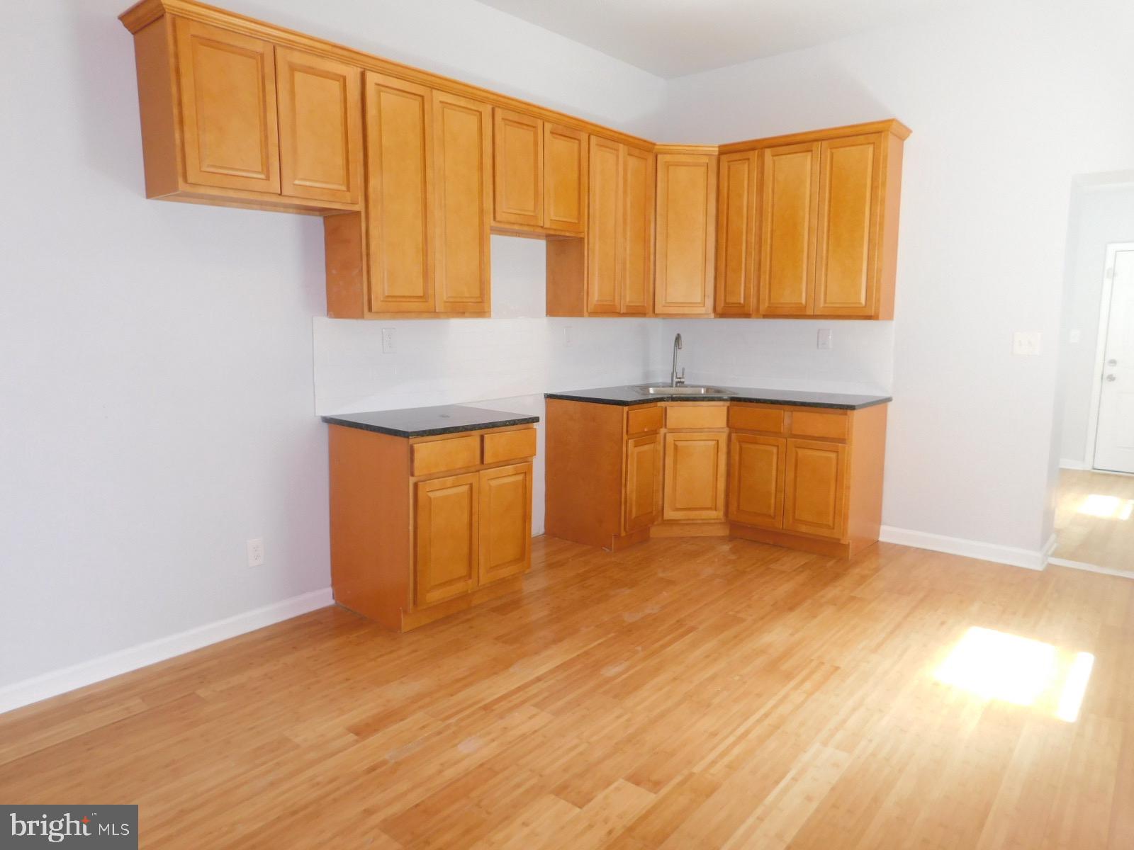 PARKSIDE - Residential