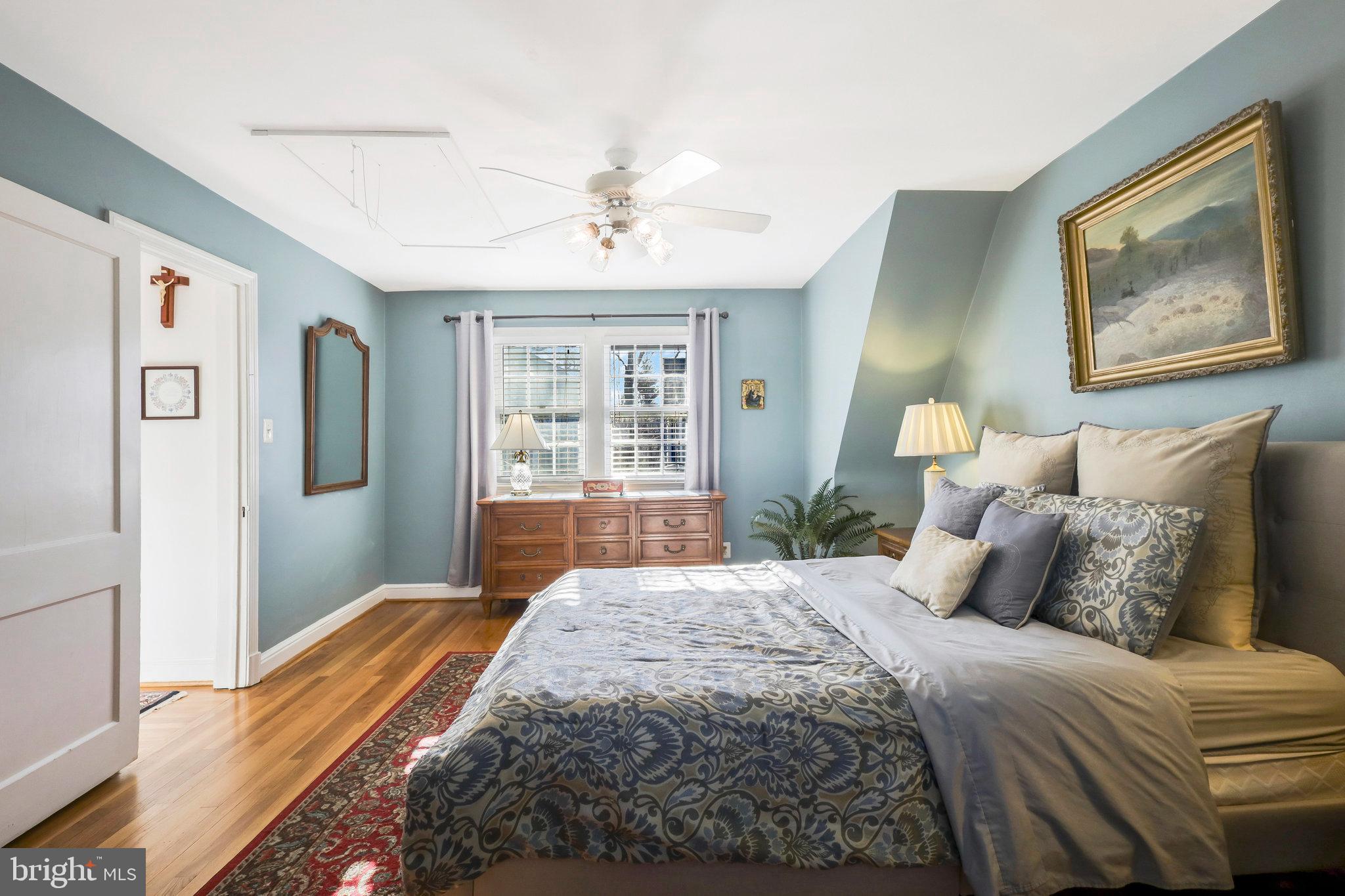GARDEN CITY - Residential