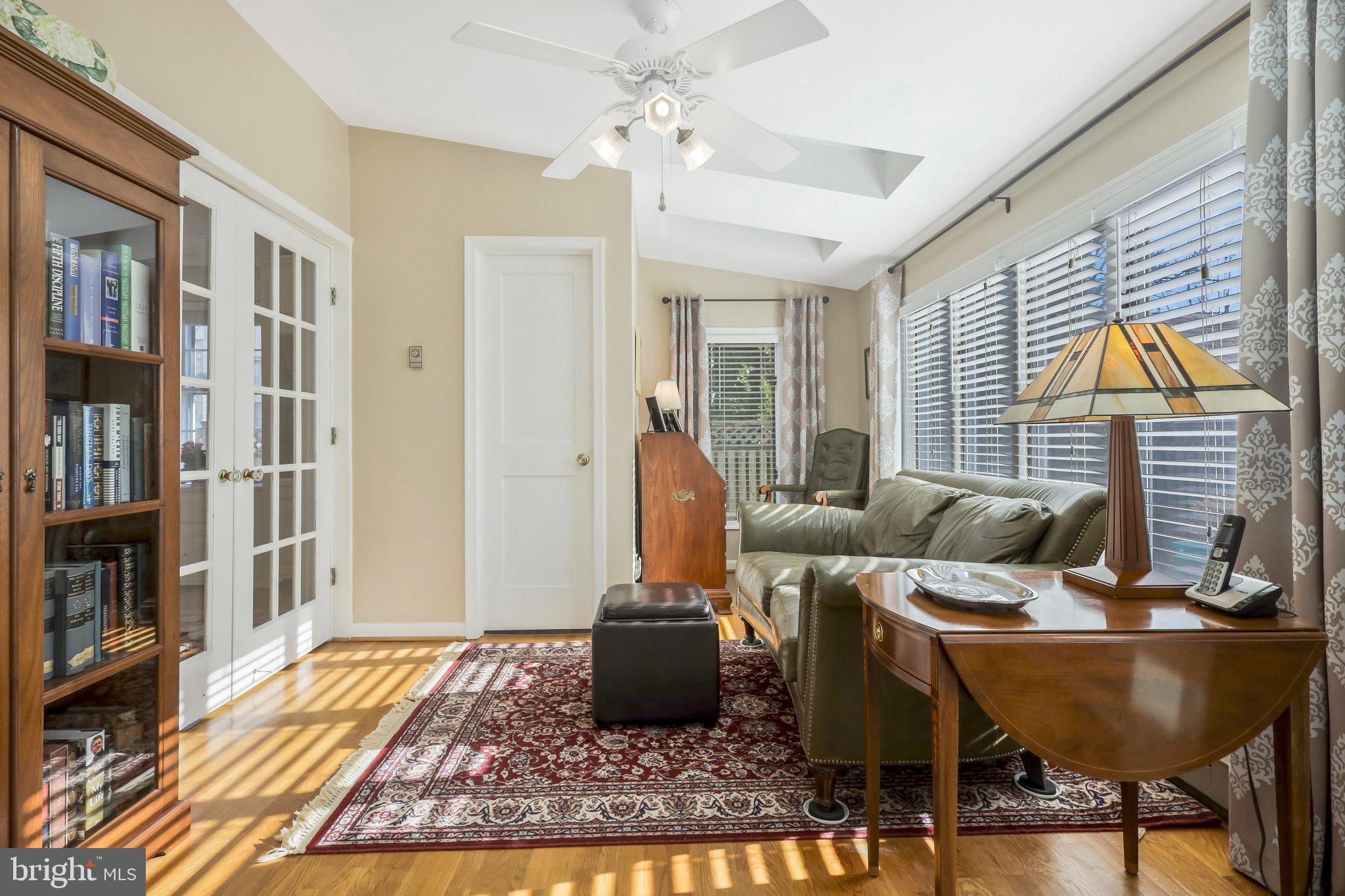 GARDEN CITY - Residential