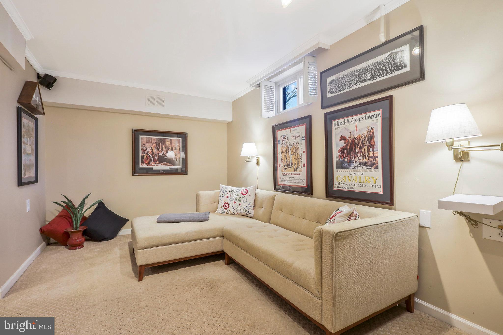 GARDEN CITY - Residential