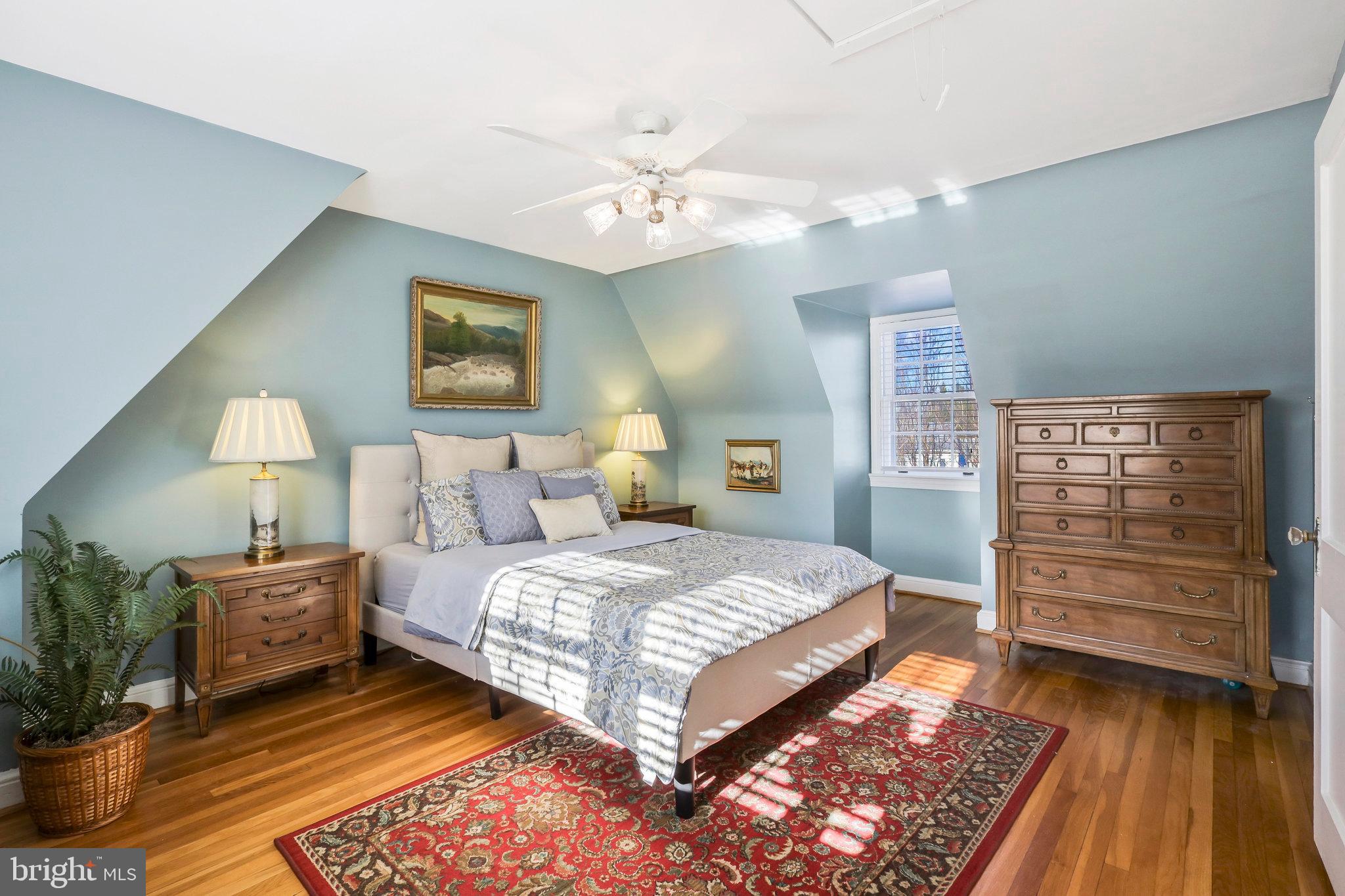 GARDEN CITY - Residential