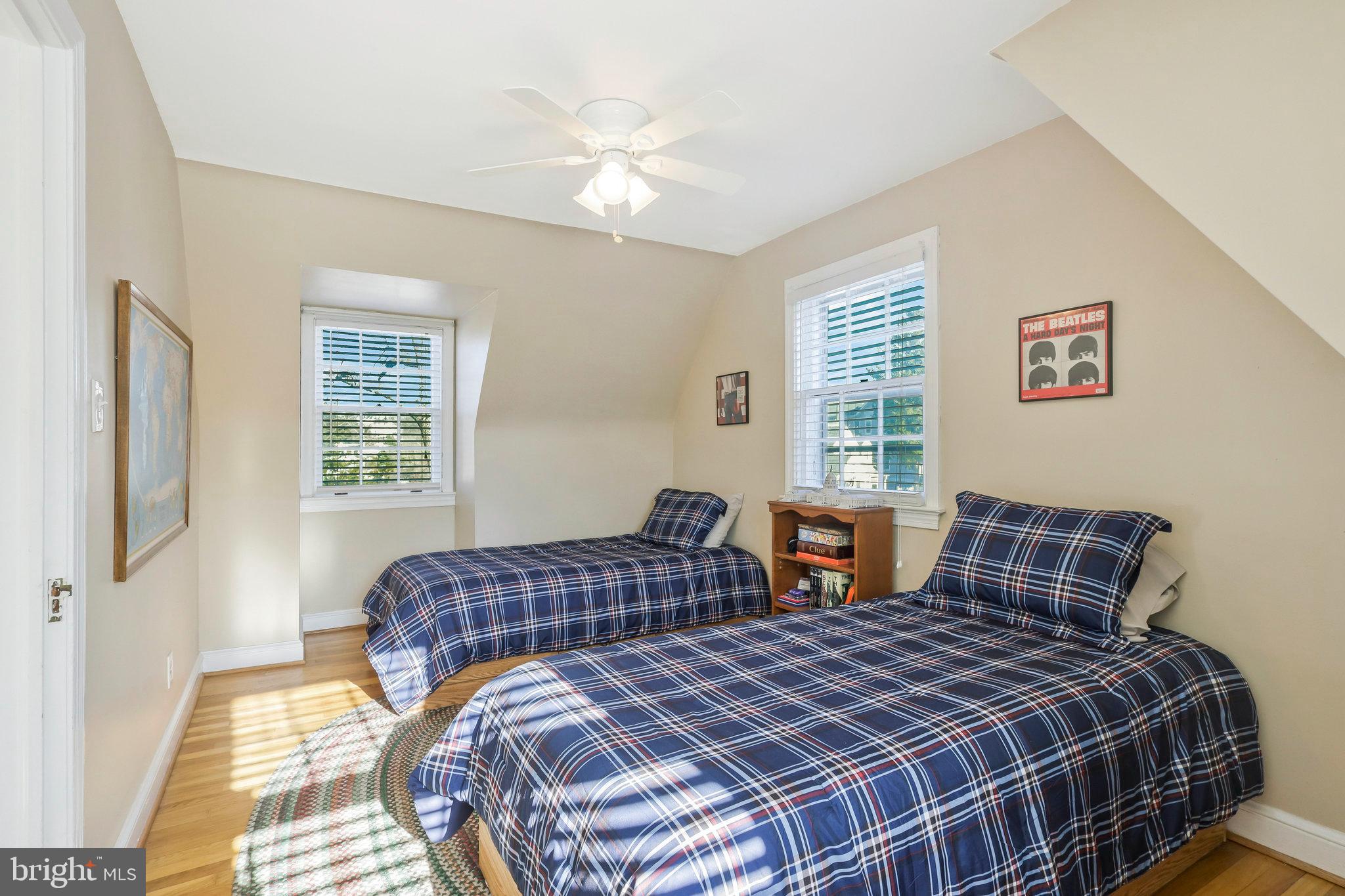 GARDEN CITY - Residential