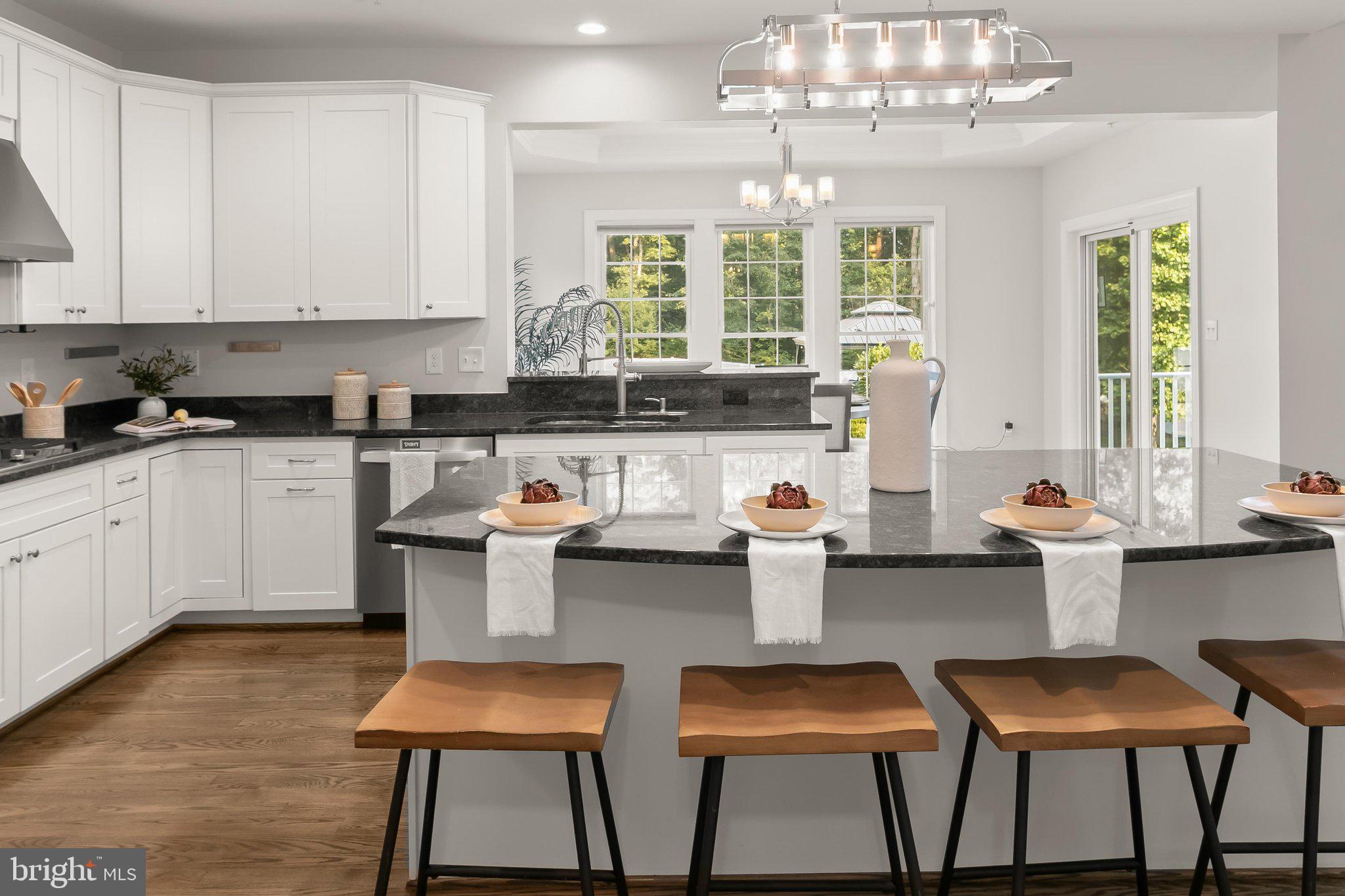 FULTON MANOR VALLEY - Residential