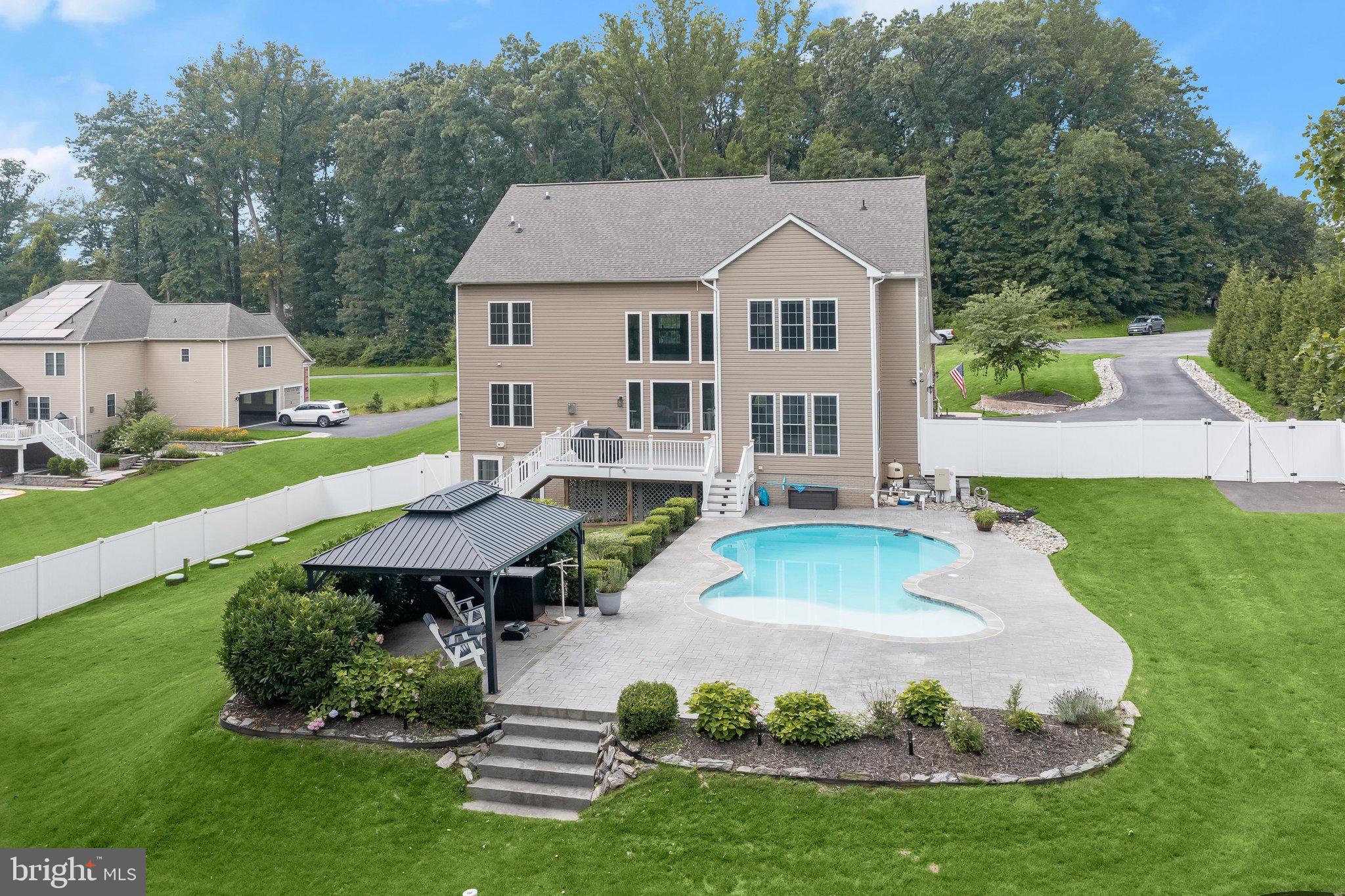 FULTON MANOR VALLEY - Residential
