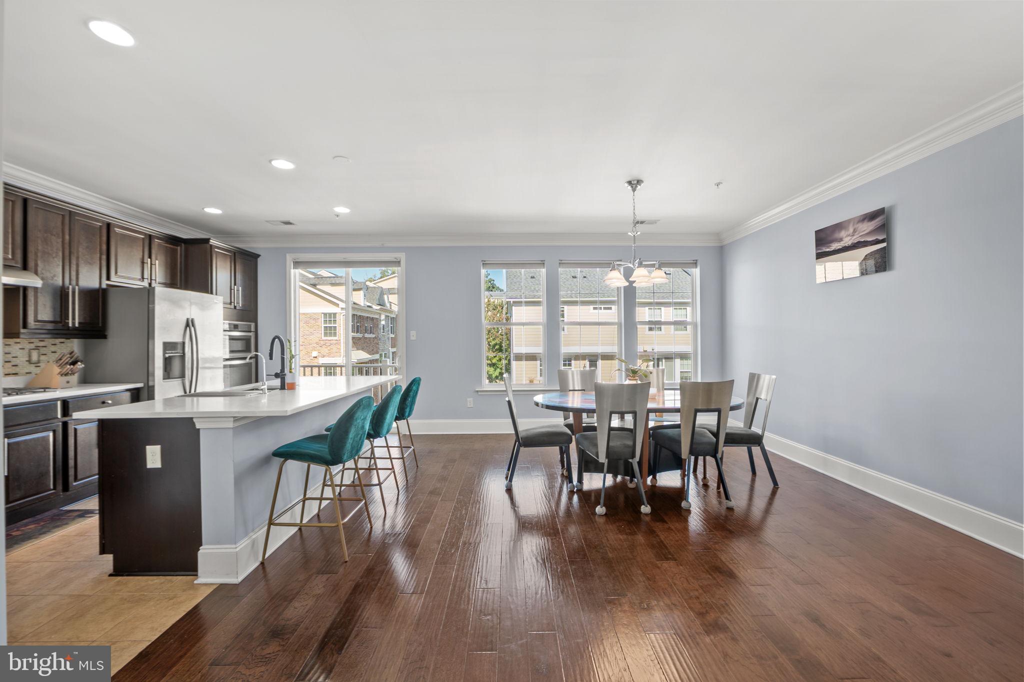 SUMMIT HALL RESERVE - Residential
