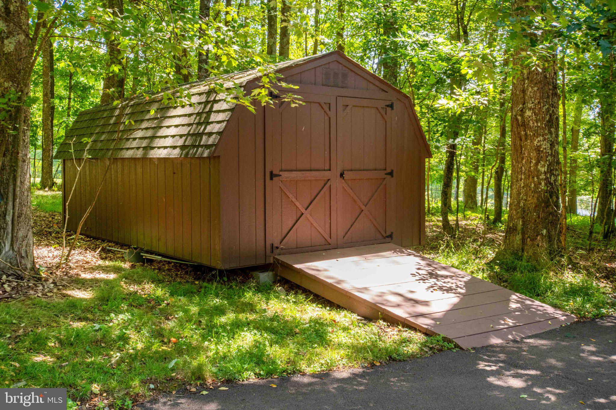 MEADOW LAKE ESTATES - Residential