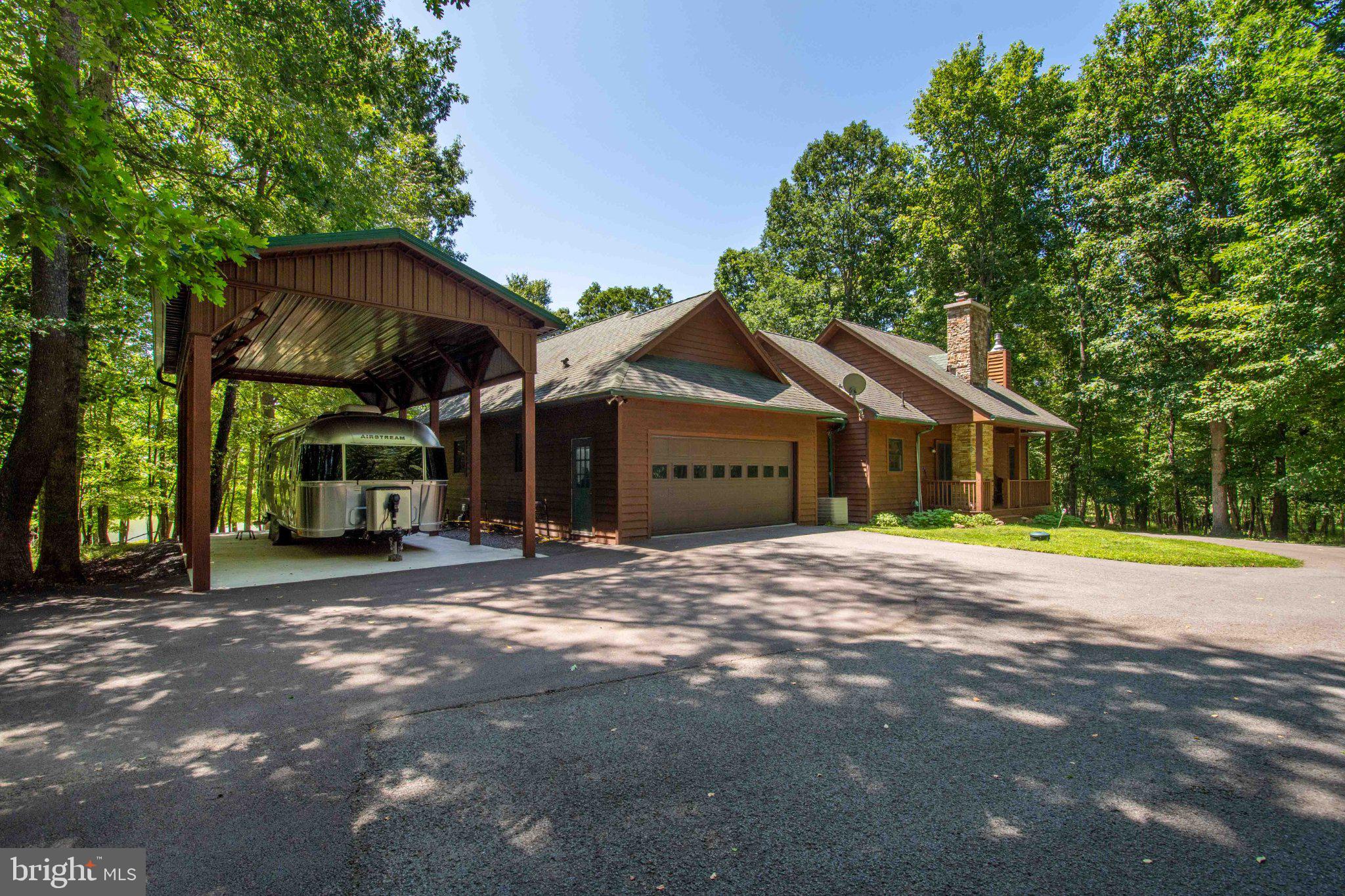 MEADOW LAKE ESTATES - Residential