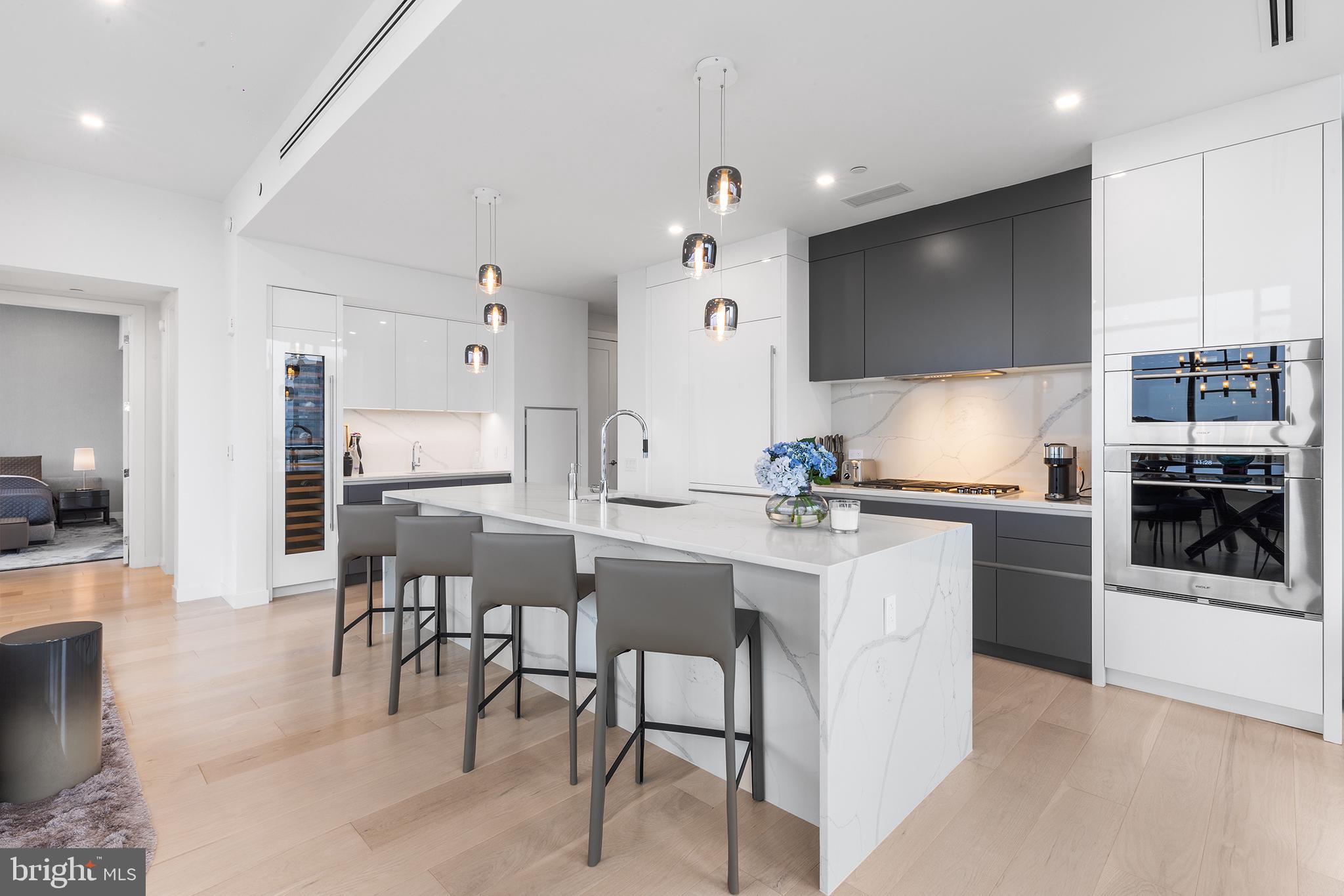 RITTENHOUSE SQUARE - Residential