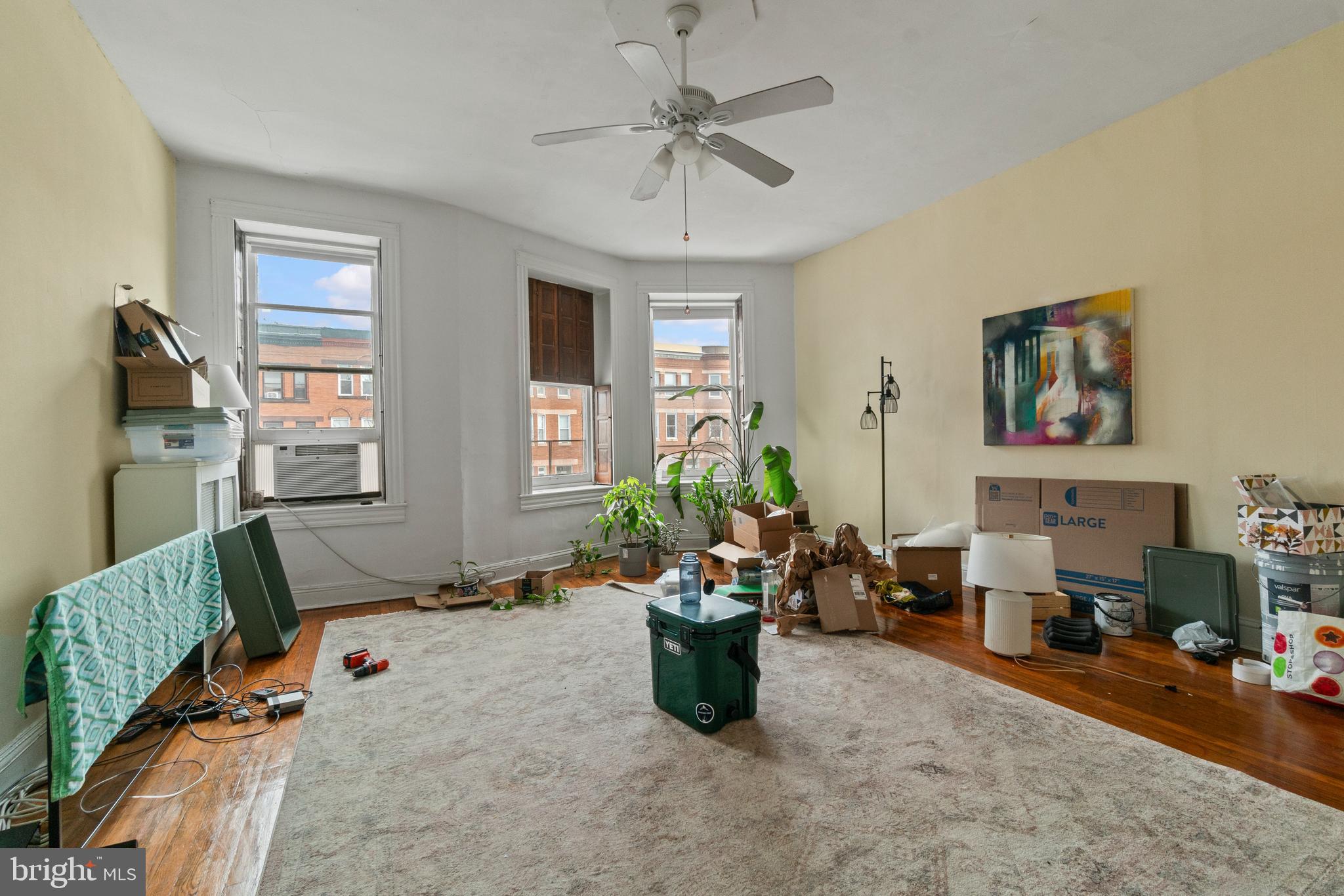 CHARLES VILLAGE - Residential Income