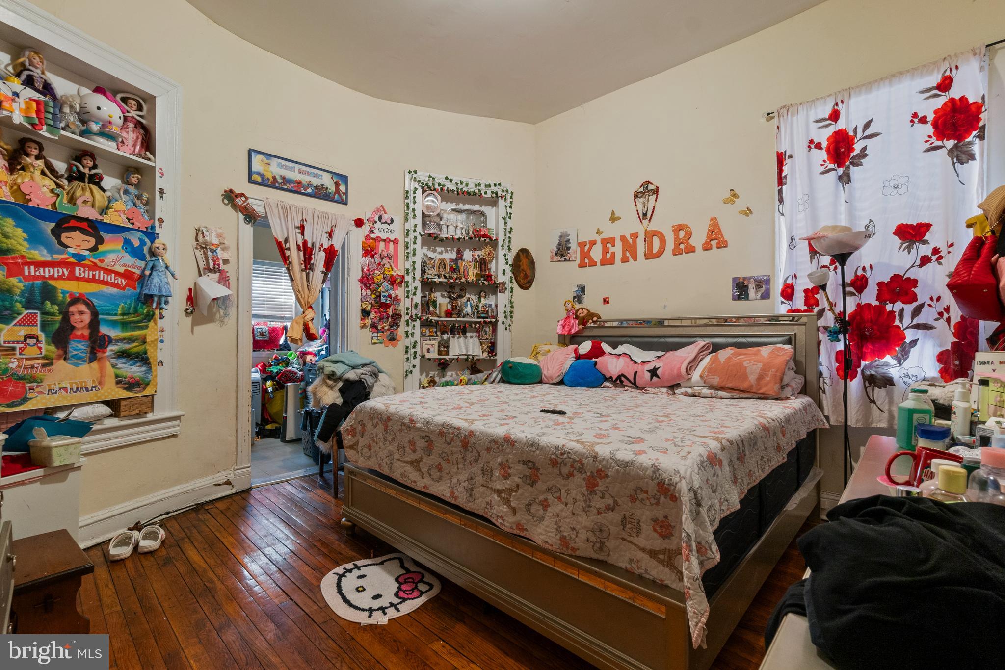 CHARLES VILLAGE - Residential Income
