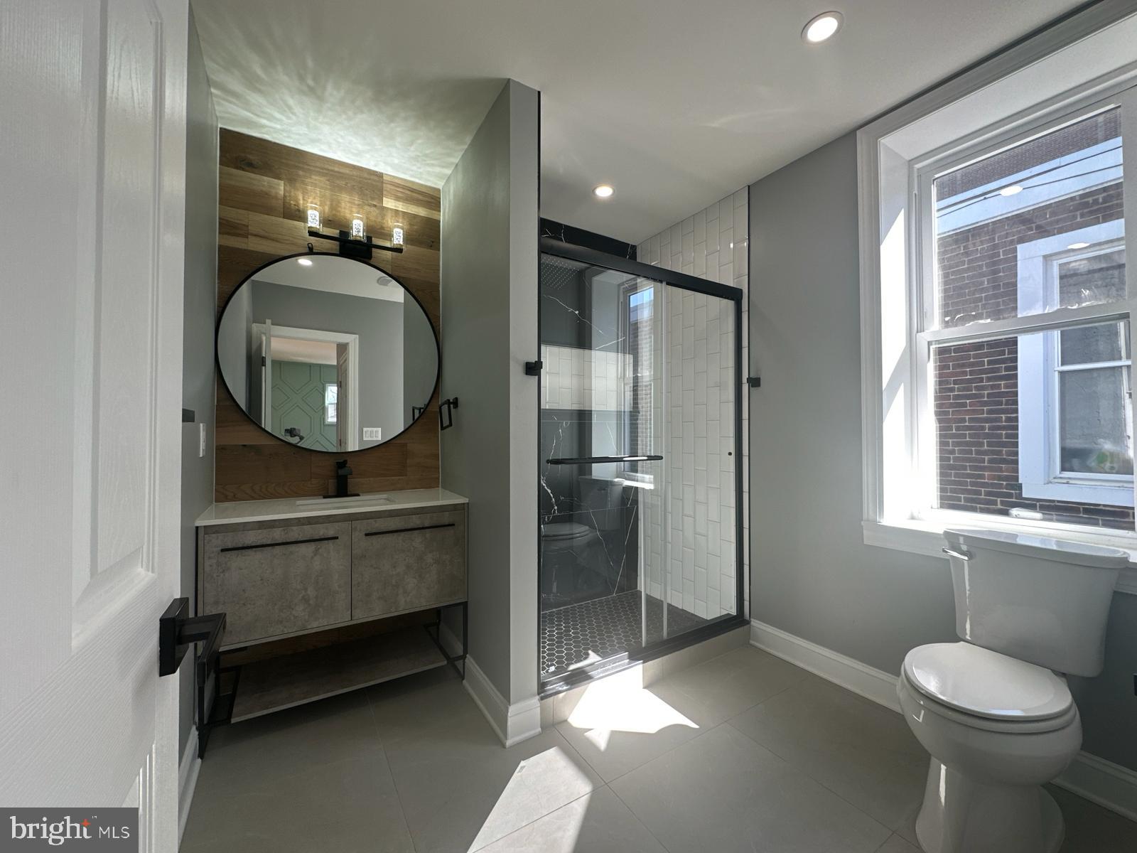PORT RICHMOND - Residential
