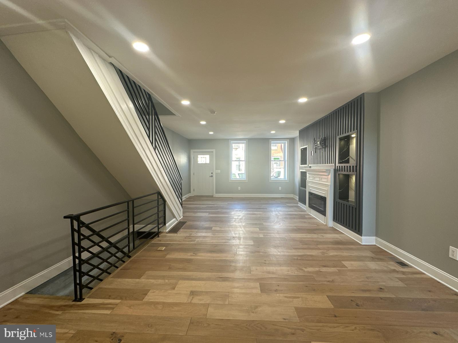 PORT RICHMOND - Residential