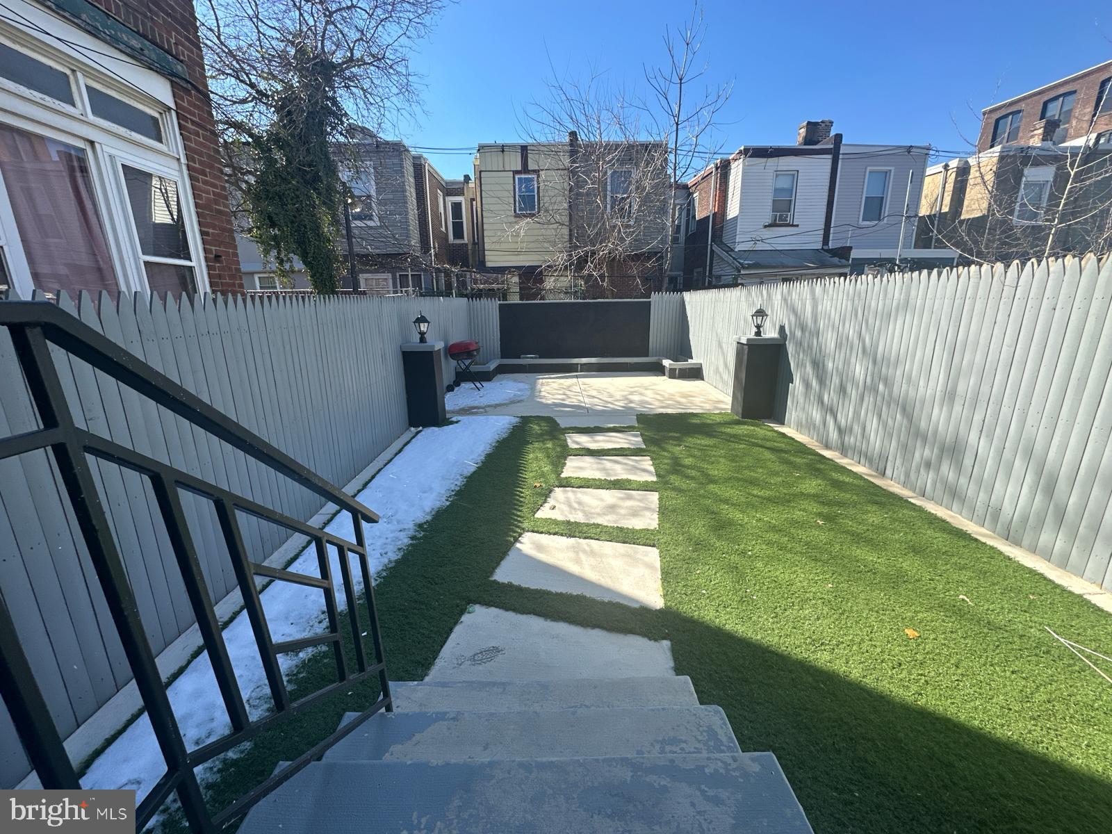 PORT RICHMOND - Residential