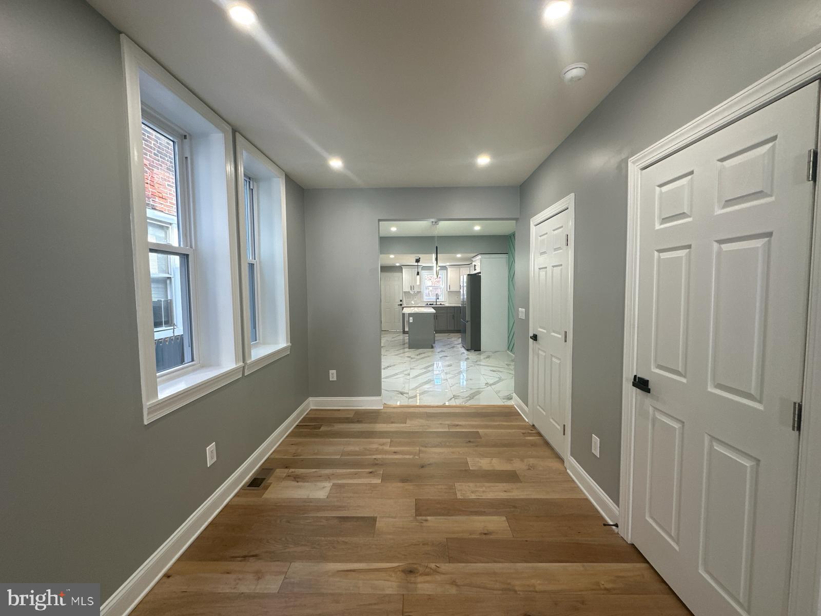 PORT RICHMOND - Residential