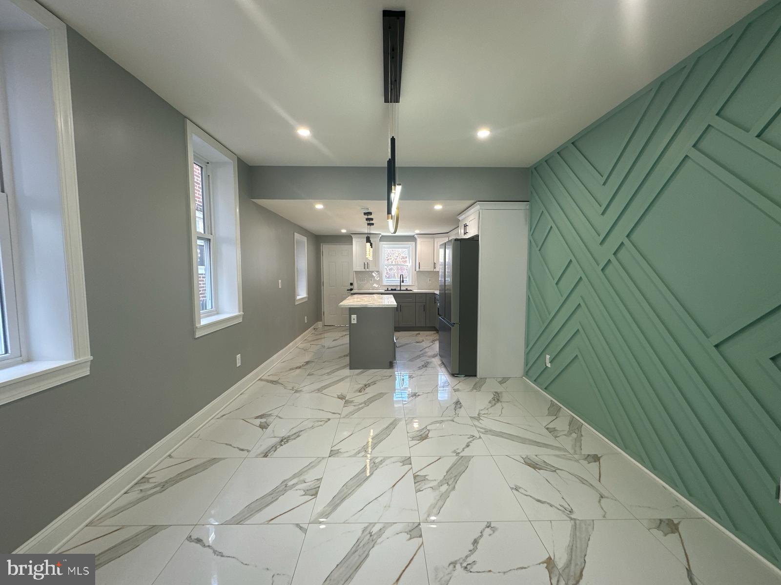 PORT RICHMOND - Residential