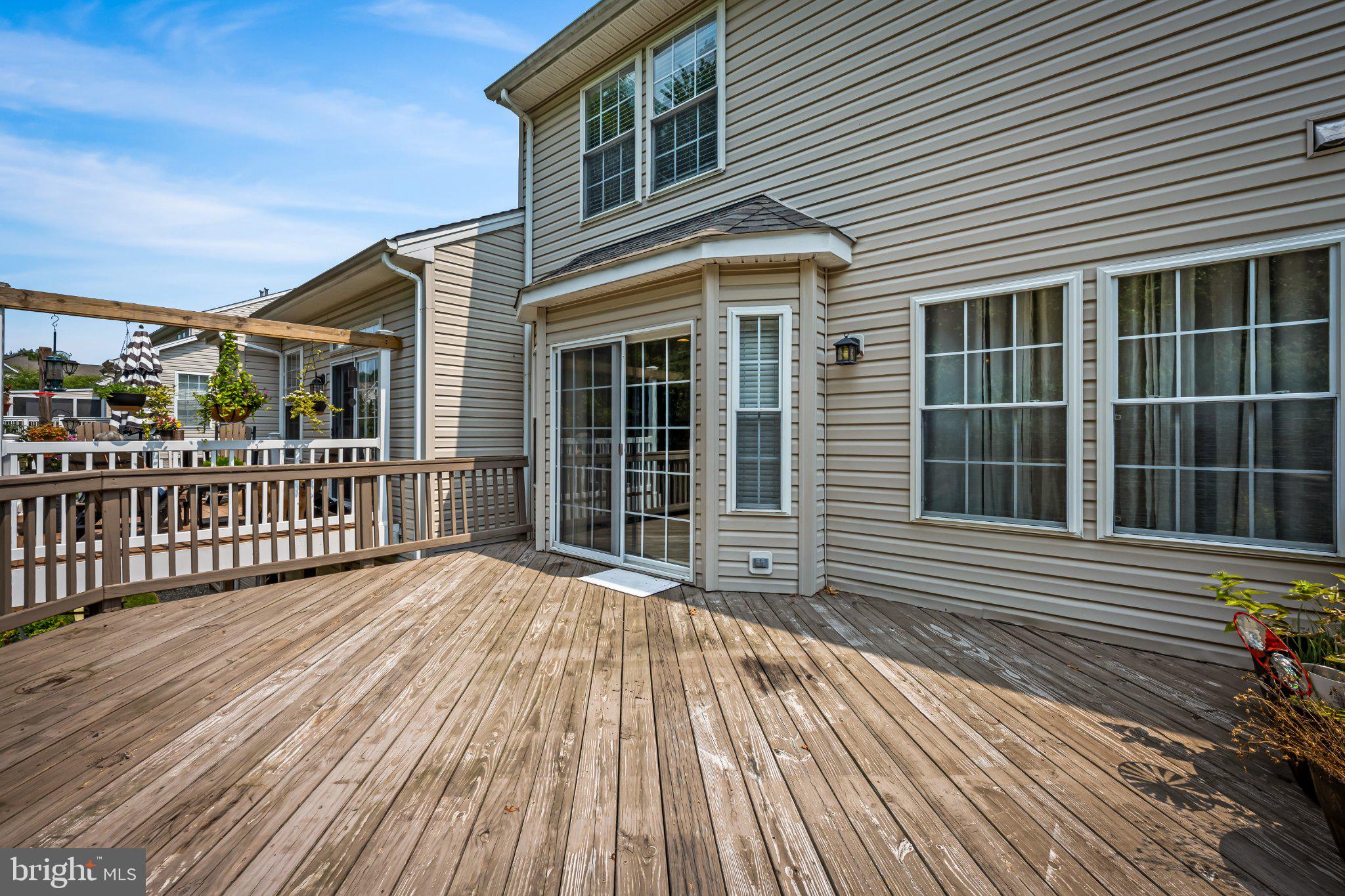 DEER SPRING - Residential