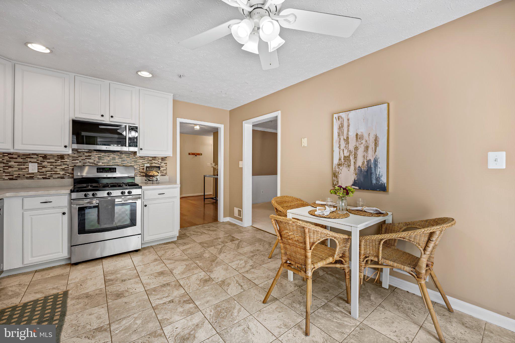 DEER SPRING - Residential