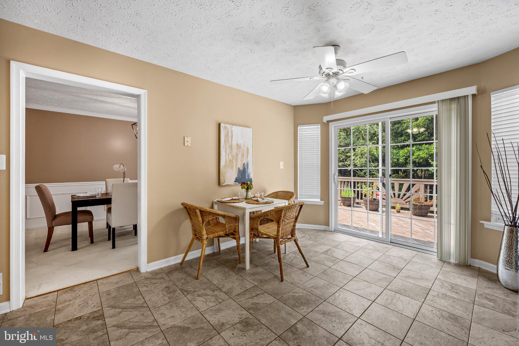 DEER SPRING - Residential