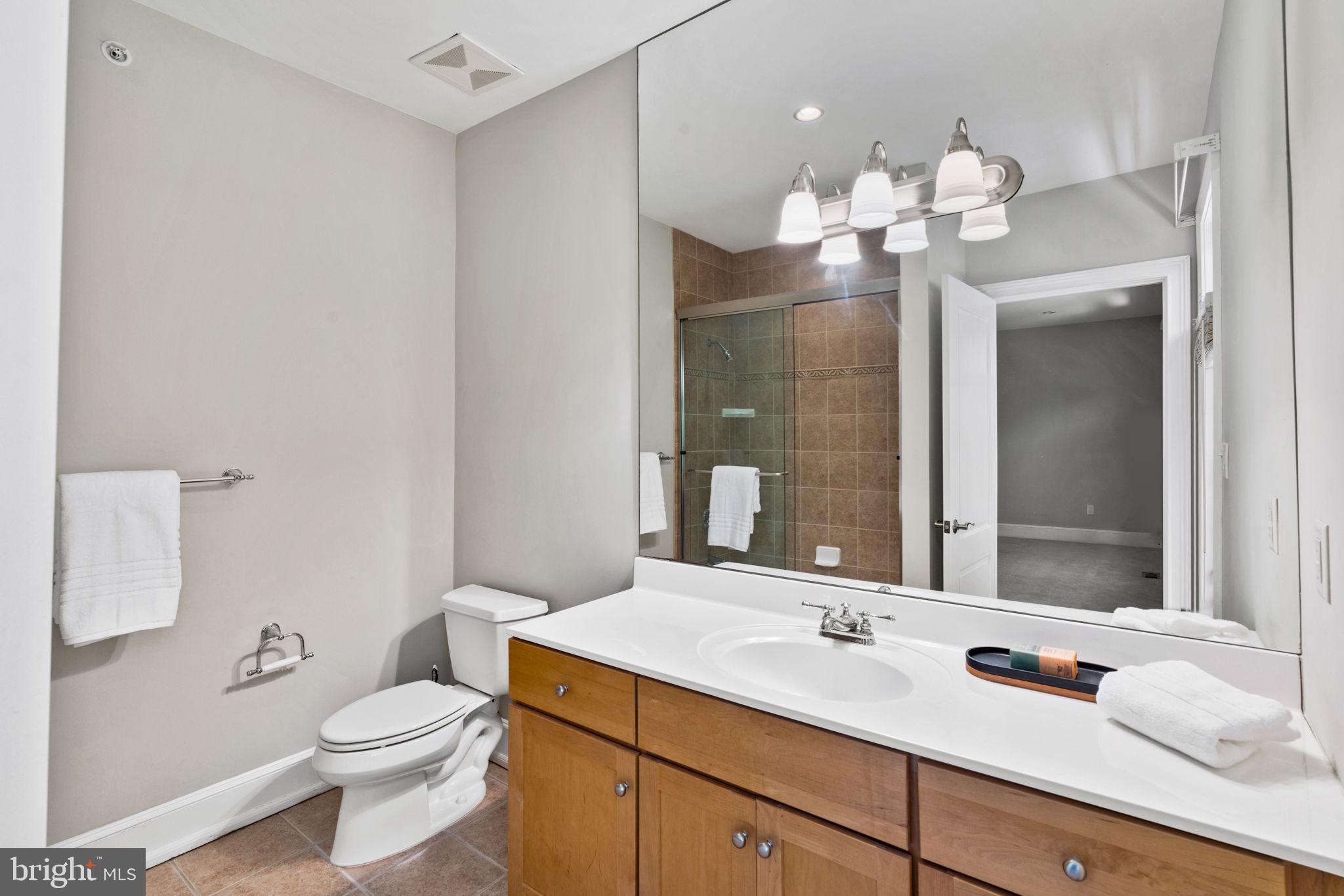 WATERVIEW PLACE - Residential