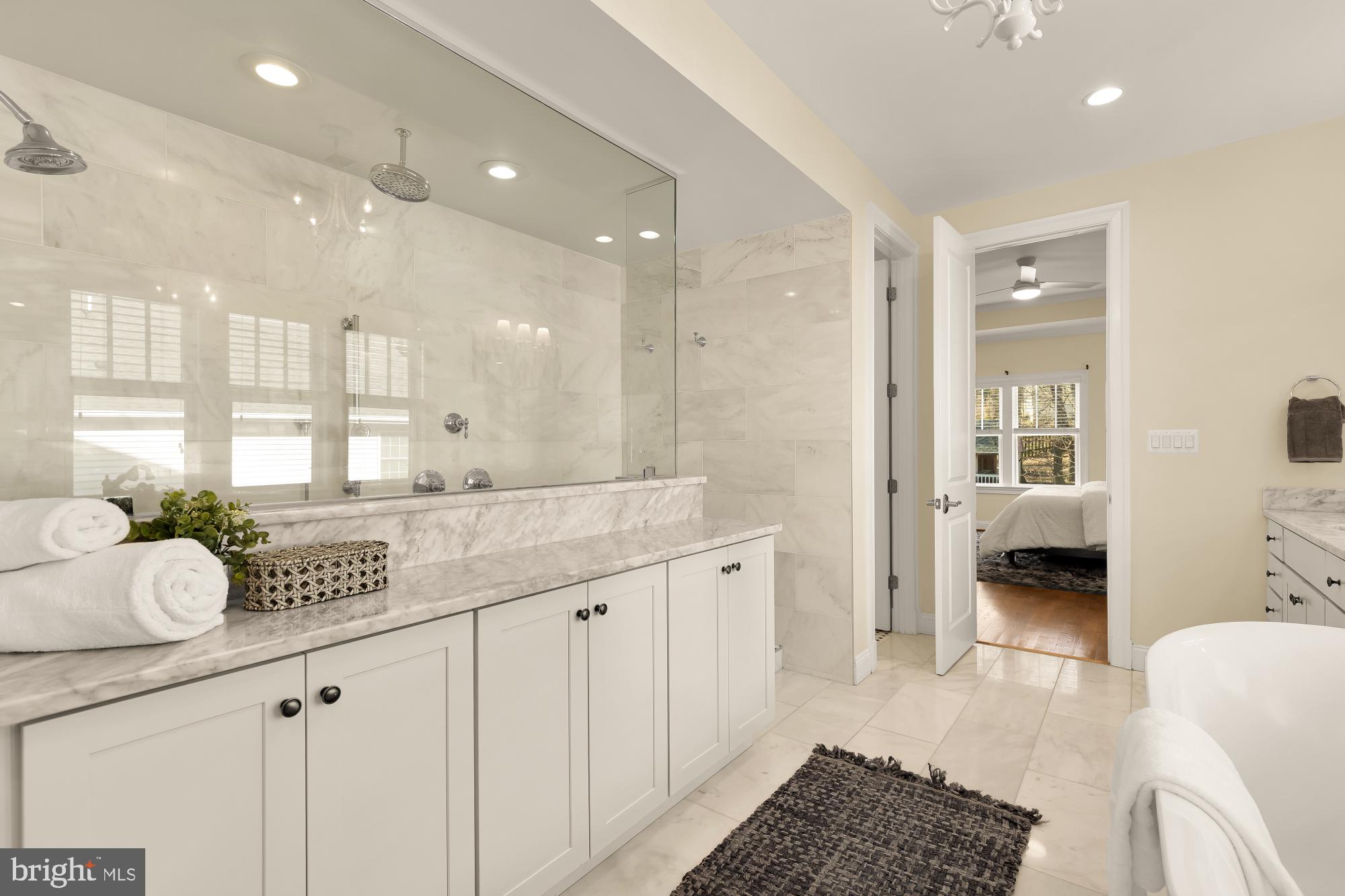 BROYHILL HEIGHTS - Residential