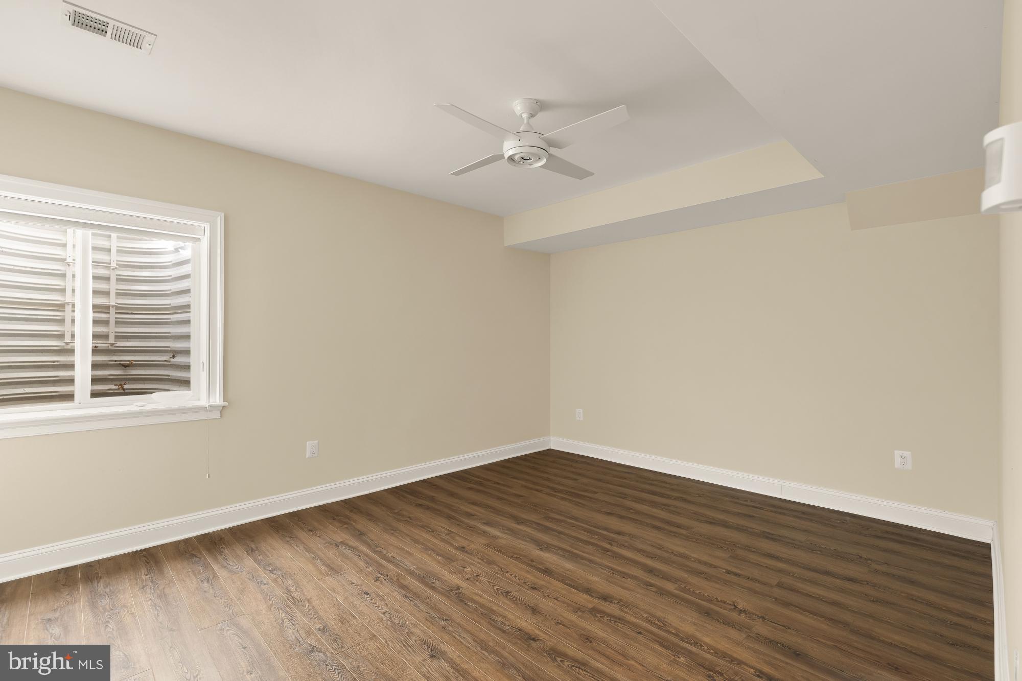 BROYHILL HEIGHTS - Residential