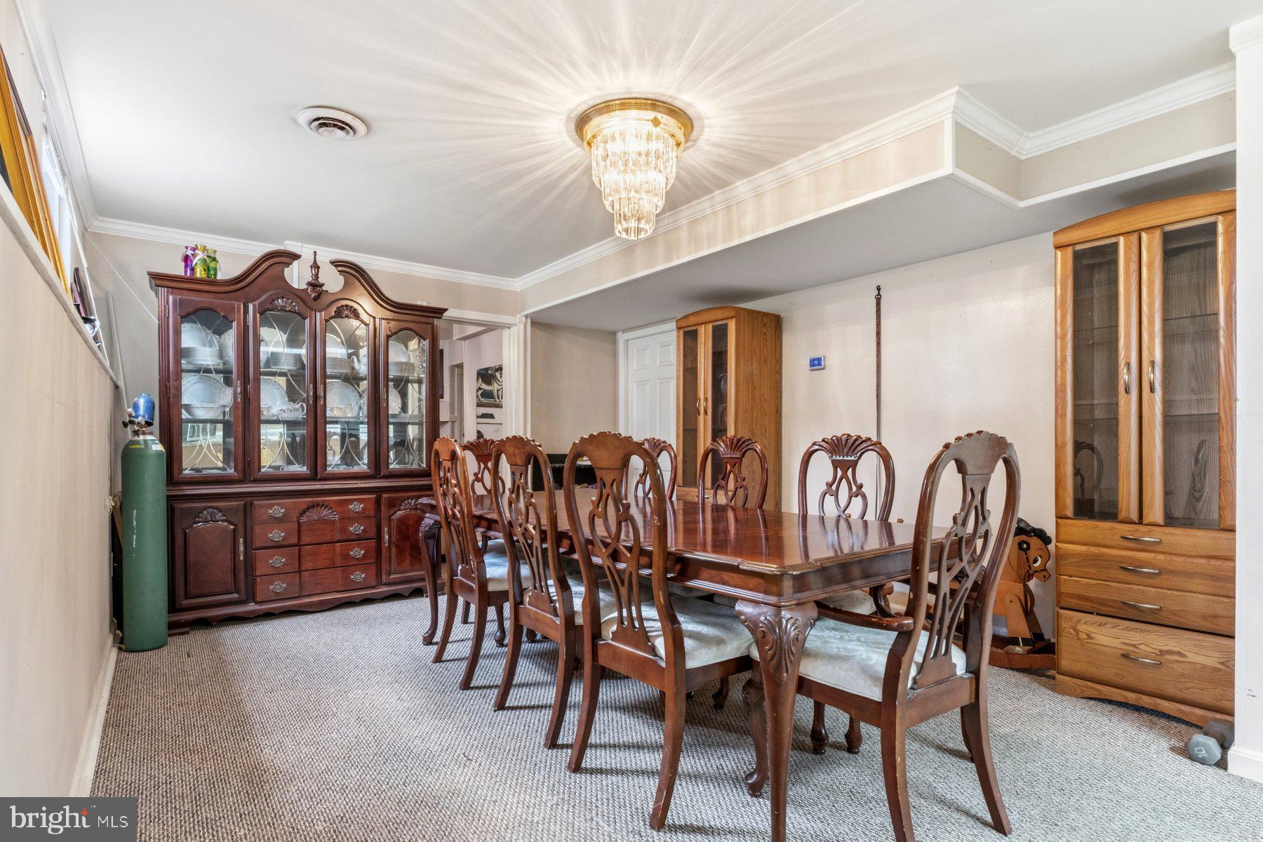 ROCKVILLE - Residential