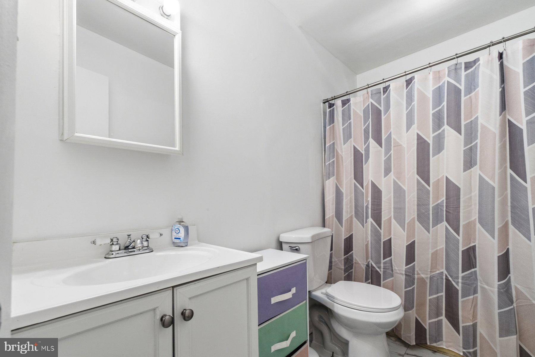 ROCKVILLE - Residential